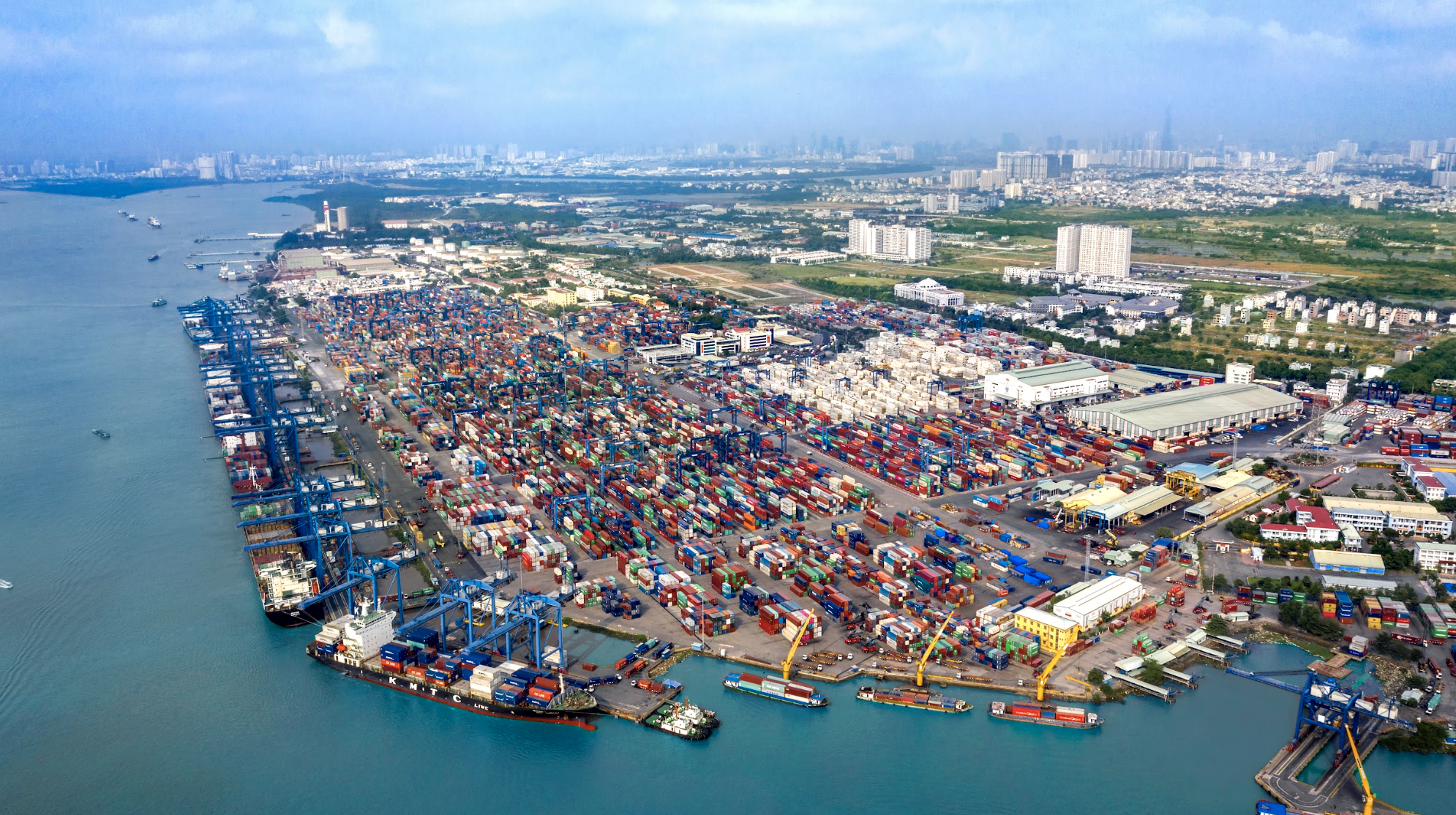 Thứ trưởng Nguyễn Xu&acirc;n Sang: T&acirc;n Cảng S&agrave;i G&ograve;n phải l&agrave; &ldquo;đầu t&agrave;u&rdquo; tối ưu khai th&aacute;c cảng biển- Ảnh 3.