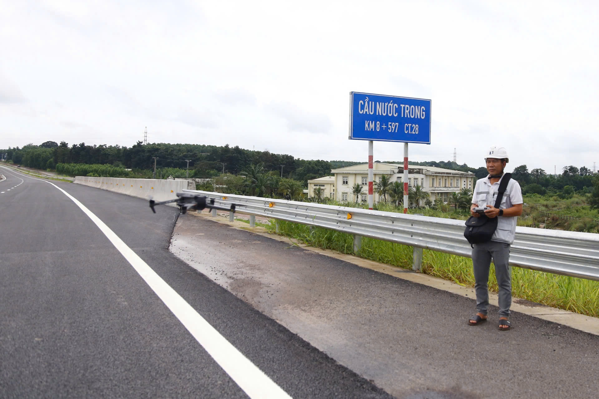 Ứng dụng công nghệ hiện đại giúp LIZEN tiếp tục về đích sớm ở cao tốc Biên Hòa - Vũng Tàu- Ảnh 2. Ứng dụng công nghệ hiện đại giúp LIZEN tiếp tục về đích sớm ở cao tốc Biên Hòa - Vũng Tàu- Ảnh 2.