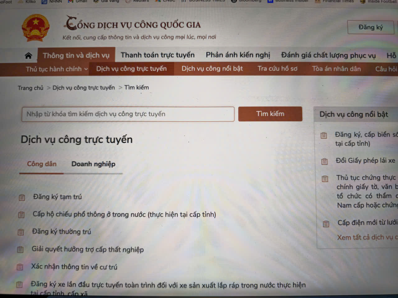 Ngân hàng Nhà nước chính thức cung cấp 32 dịch vụ công trực tuyến- Ảnh 1. Ngân hàng Nhà nước chính thức cung cấp 32 dịch vụ công trực tuyến- Ảnh 1.