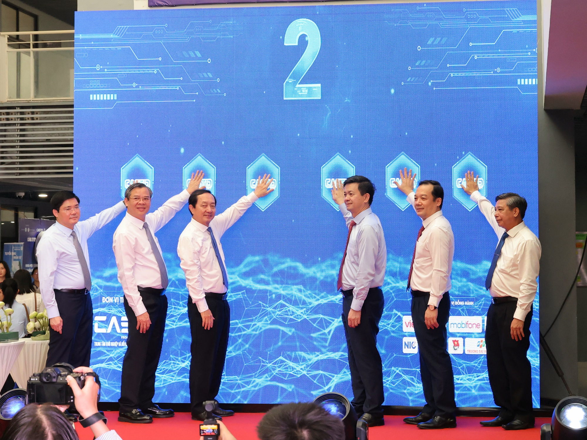 Cần Thơ x&acirc;y dựng đ&ocirc; thị th&ocirc;ng minh theo hướng n&agrave;o?- Ảnh 1.