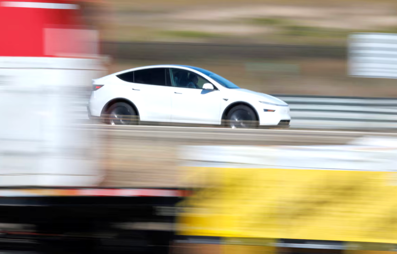 Cổ phiếu Tesla tăng mức cao nhất trong một năm sau th&ocirc;ng b&aacute;o của CEO Elon Musk- Ảnh 1.