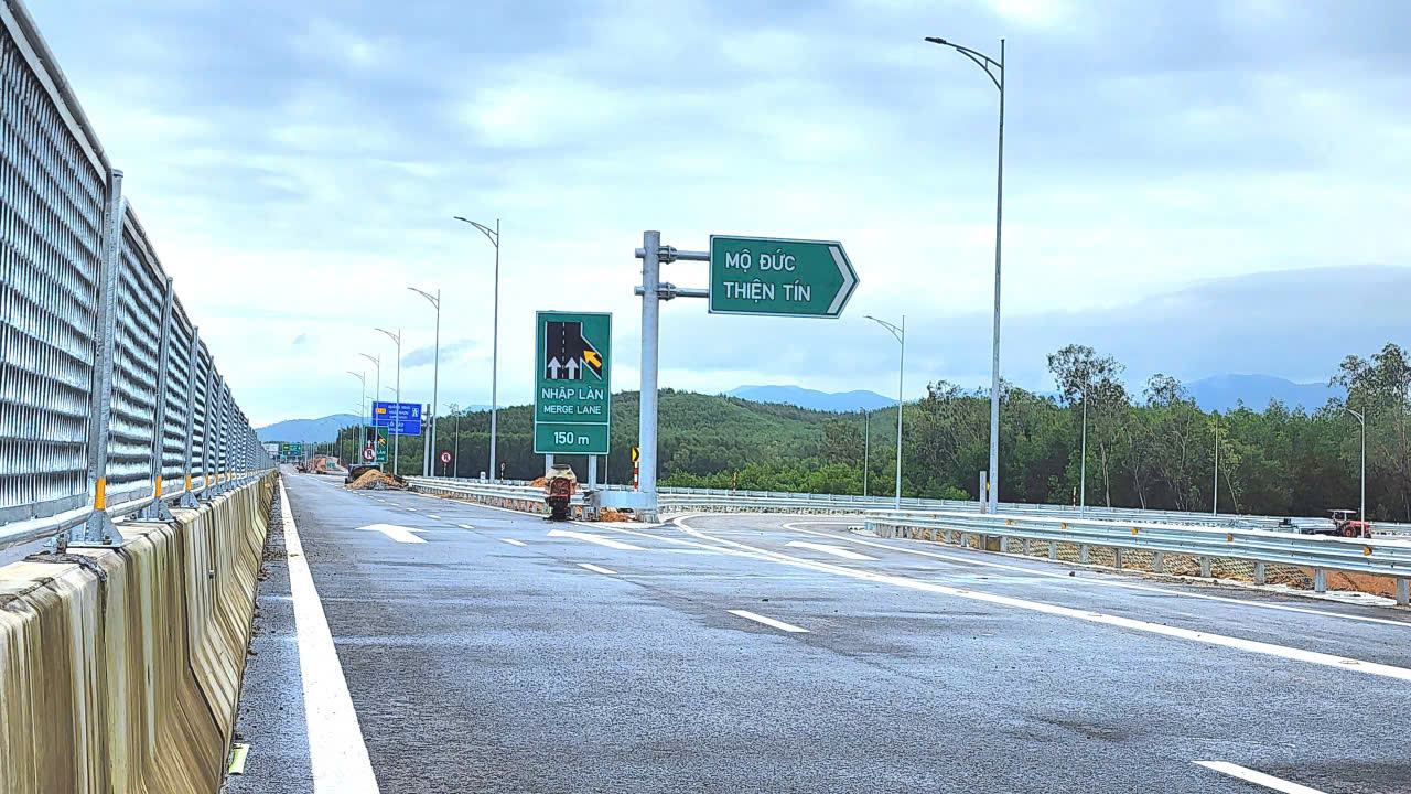 C&aacute;c n&uacute;t giao tr&ecirc;n cao tốc hơn 20.000 tỷ đồng sắp th&ocirc;ng xe kết nối thế n&agrave;o?- Ảnh 5.