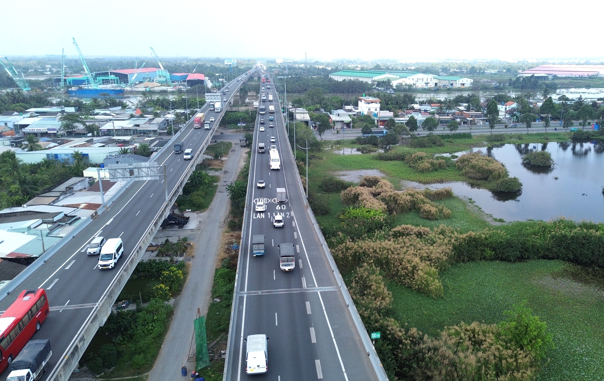 Hiện trạng cao tốc TP.HCM - Trung Lương trước ngày khởi công nâng cấp, mở rộng- Ảnh 1. Hiện trạng cao tốc TP.HCM - Trung Lương trước ngày khởi công nâng cấp, mở rộng- Ảnh 1.