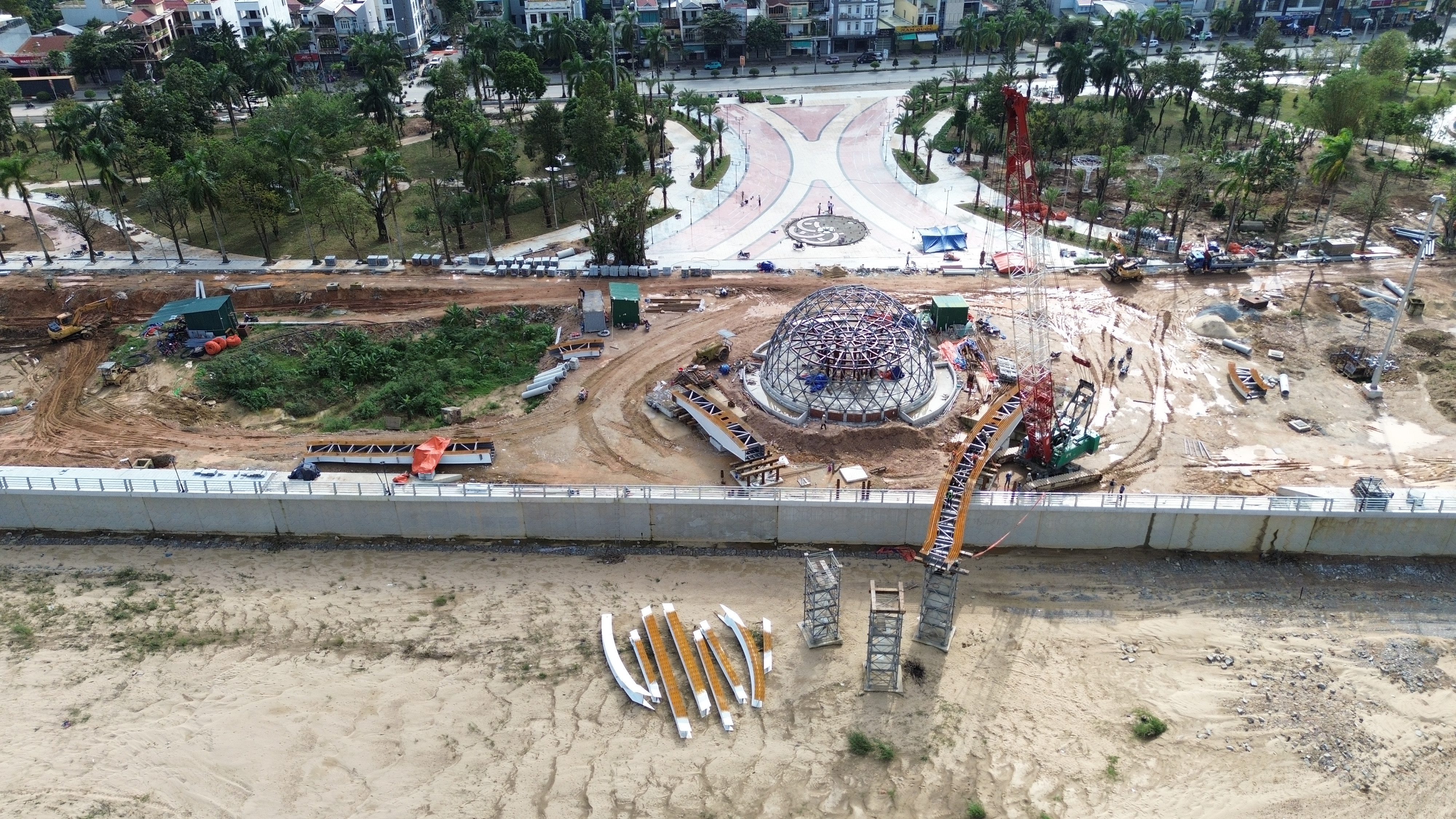 Quảng Ng&atilde;i ph&acirc;n cấp quản l&yacute; x&acirc;y dựng giữa phường, x&atilde; v&agrave; khu kinh tế như thế n&agrave;o?- Ảnh 3.