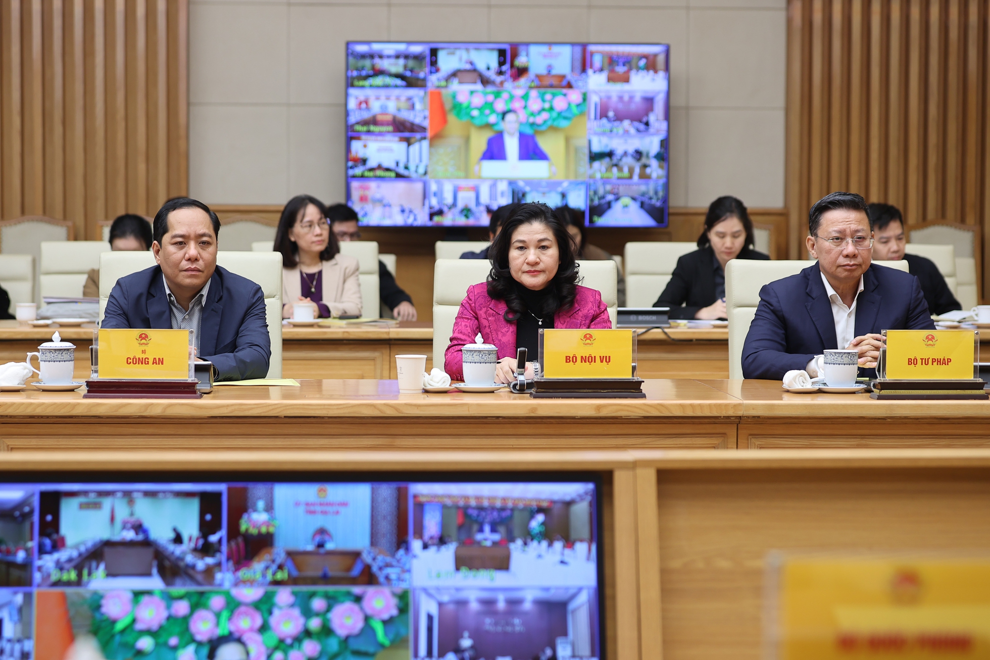 Thủ tướng: Công khai dữ liệu bất động sản, kiểm soát giá ngay từ đầu vào- Ảnh 5. Thủ tướng: Công khai dữ liệu bất động sản, kiểm soát giá ngay từ đầu vào- Ảnh 5.