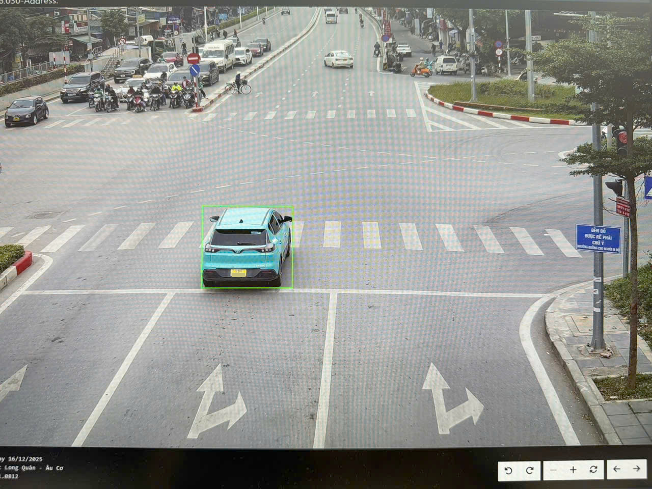 H&agrave; Nội: H&igrave;nh ảnh h&agrave;ng loạt &ocirc; t&ocirc;, xe m&aacute;y vi phạm bị camera AI "bắt quả tang"- Ảnh 8.