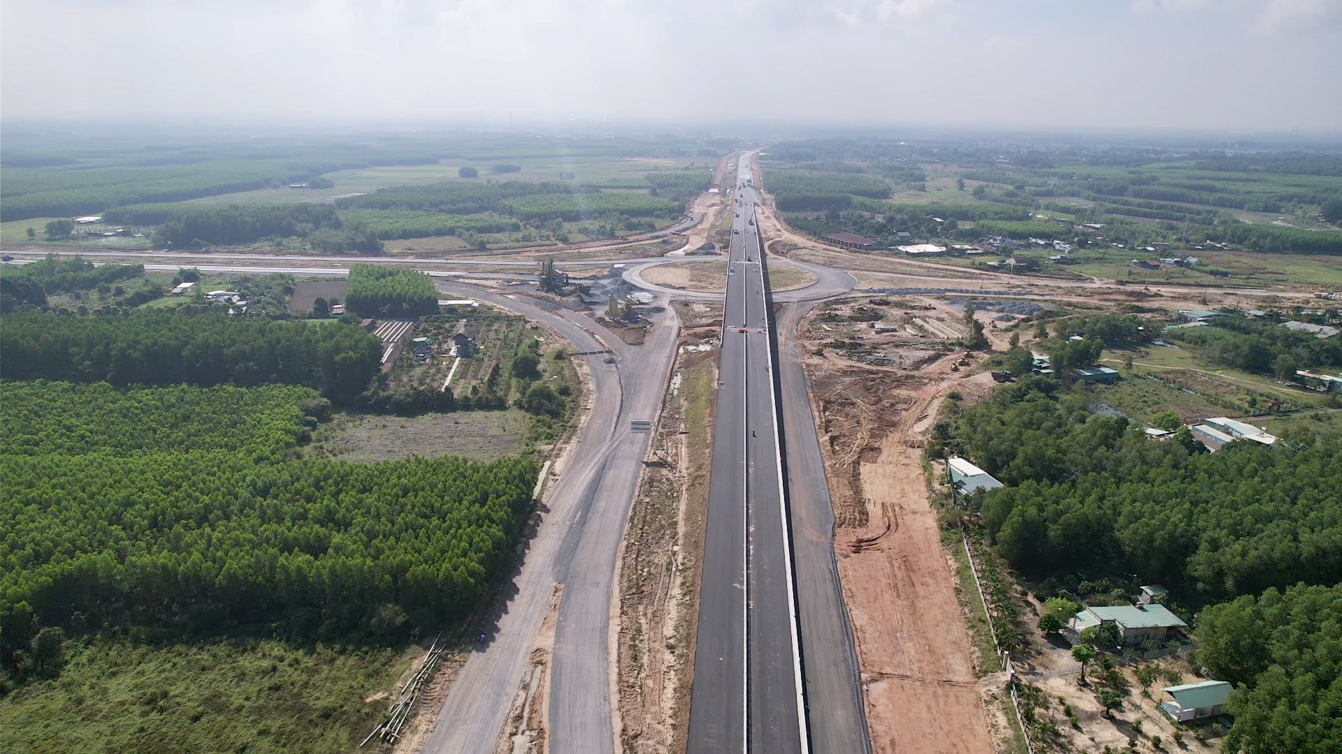 Nh&igrave;n lại h&agrave;nh tr&igrave;nh từ ruộng trũng đến thời khắc th&ocirc;ng xe kỹ thuật V&agrave;nh đai 3 qua Đồng Nai- Ảnh 22.