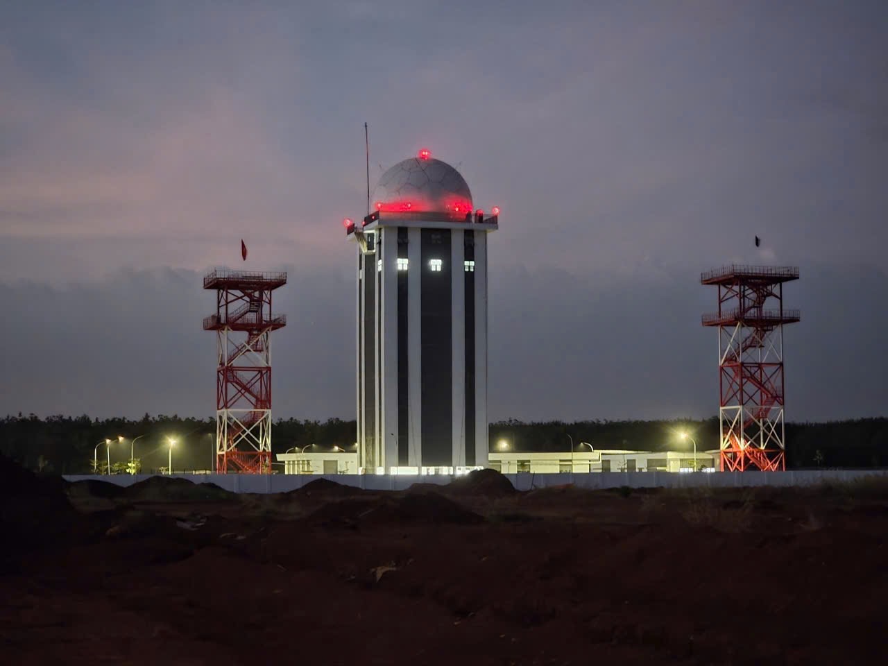 Thứ trưởng Phạm Minh Hà kiểm tra việc chuẩn bị cho sự kiện 19/12 tại sân bay Long Thành- Ảnh 9. Thứ trưởng Phạm Minh Hà kiểm tra việc chuẩn bị cho sự kiện 19/12 tại sân bay Long Thành- Ảnh 9.