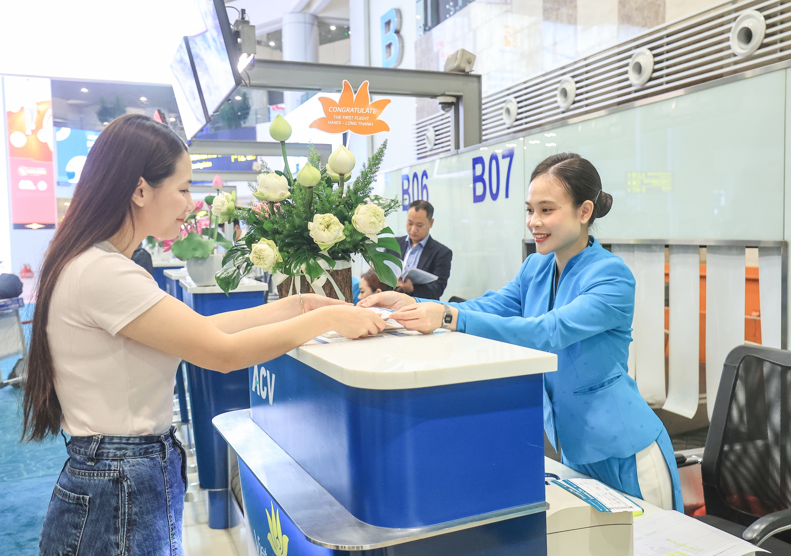 H&agrave;nh tr&igrave;nh đặc biệt của chuyến bay khai trương s&acirc;n bay Long Th&agrave;nh- Ảnh 2.