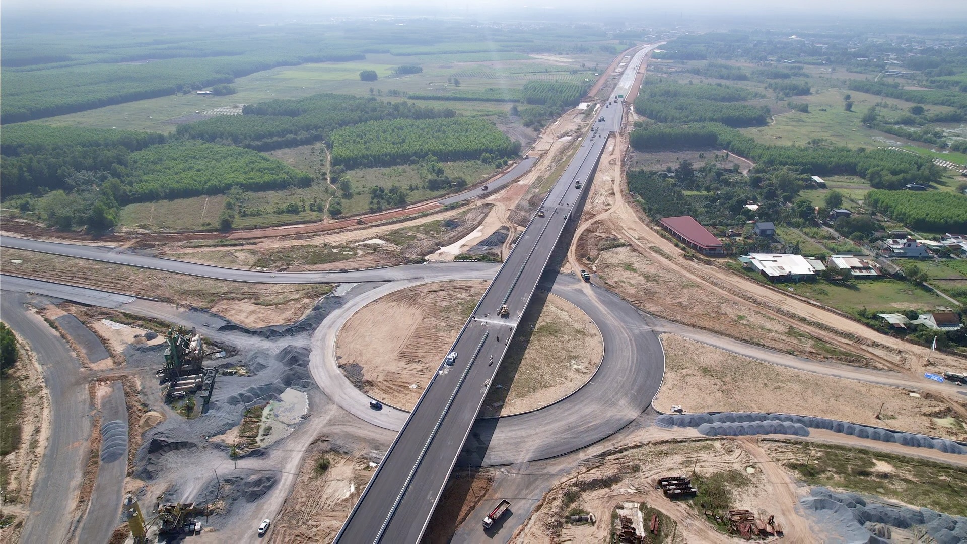 V&agrave;nh đai 3 TP.HCM qua Đồng Nai th&ocirc;ng xe kỹ thuật, tạo trục giao th&ocirc;ng li&ecirc;n v&ugrave;ng- Ảnh 2.