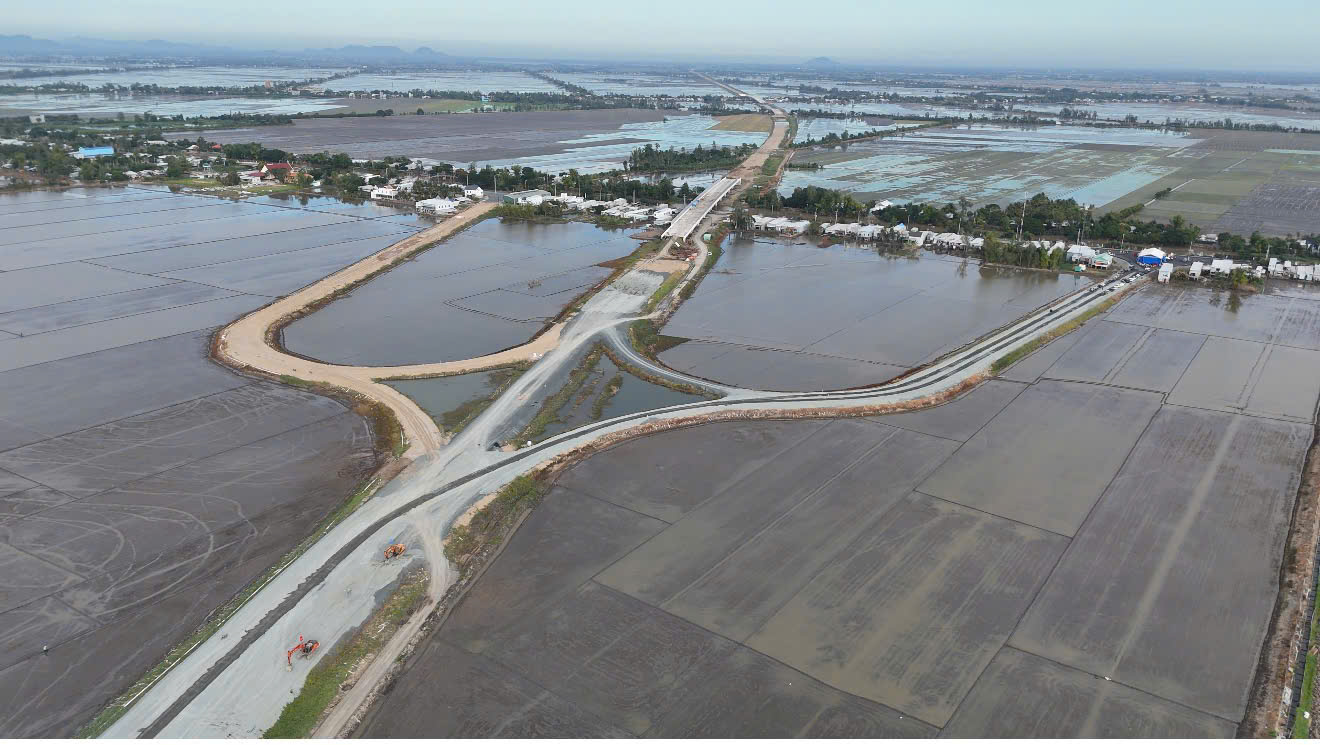 Th&ocirc;ng xe kỹ thuật cao tốc Ch&acirc;u Đốc - Cần Thơ - S&oacute;c Trăng đoạn qua An Giang- Ảnh 3.