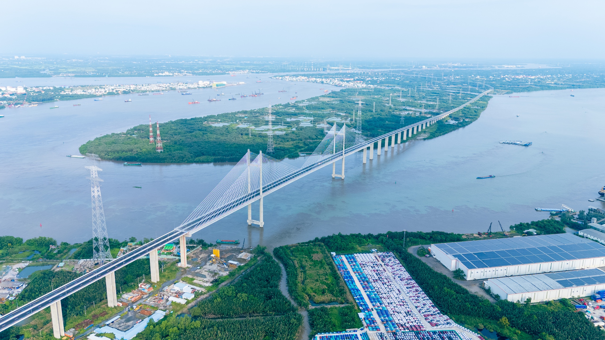 Kh&aacute;nh th&agrave;nh c&acirc;y cầu c&oacute; tĩnh kh&ocirc;ng cao nhất Việt Nam- Ảnh 2.