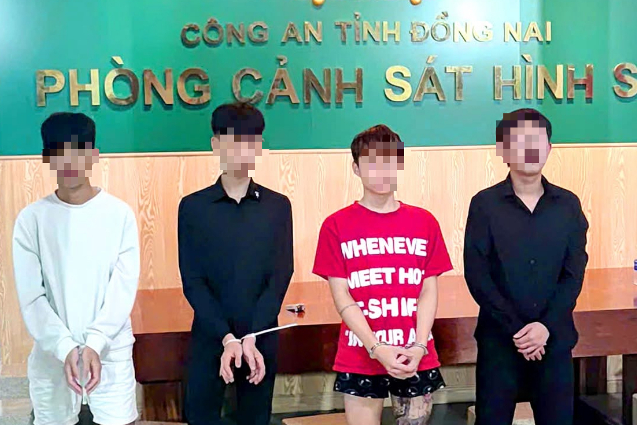 Đồng Nai: Tạm giữ 4 đối tượng n&eacute;m vỏ chai bia tr&uacute;ng đầu khiến người đ&agrave;n &ocirc;ng tử vong- Ảnh 1.