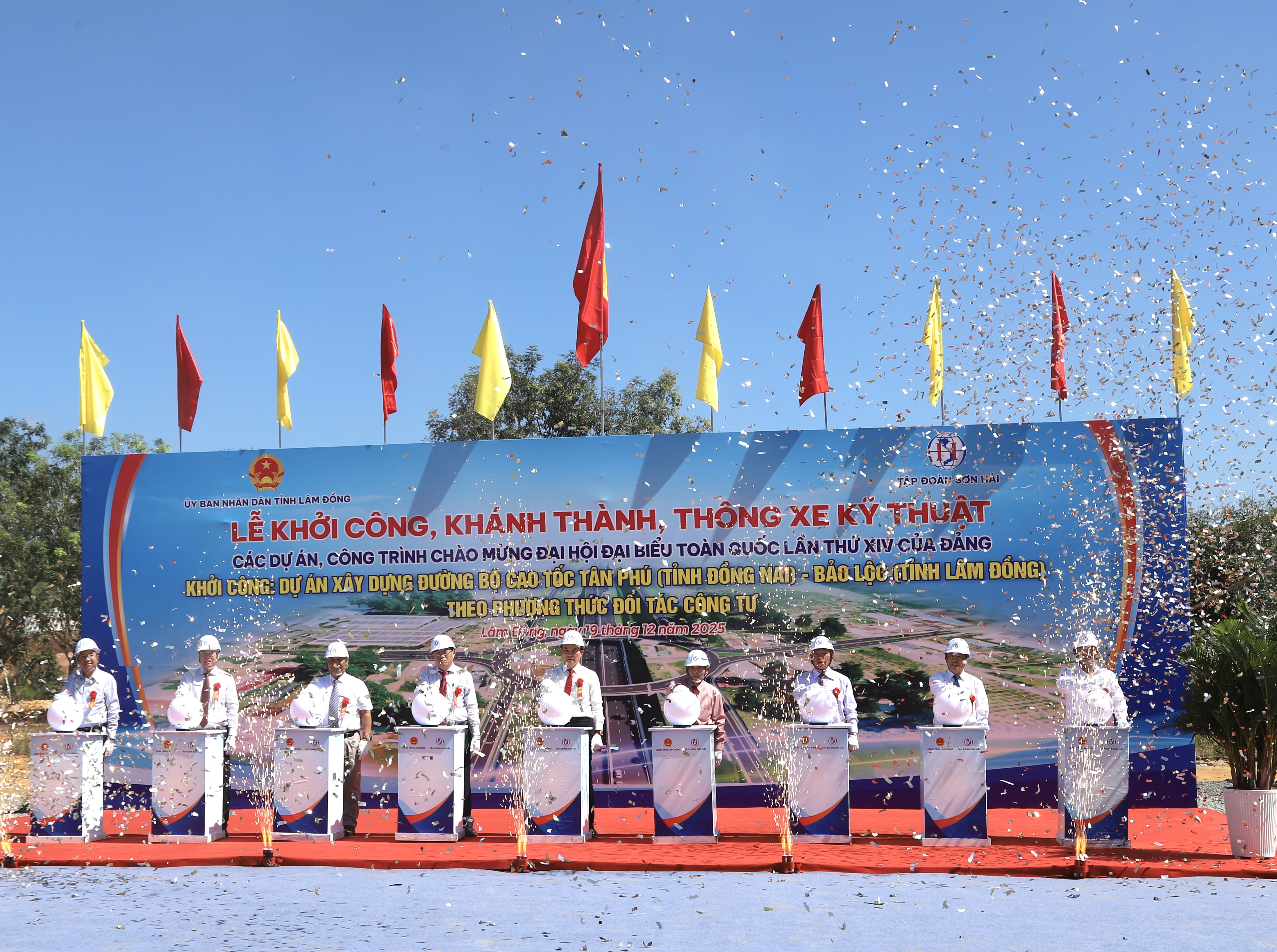 Lâm Đồng khởi công, khánh thành 4 dự án trọng điểm, tạo động lực phát triển mới- Ảnh 3. Lâm Đồng khởi công, khánh thành 4 dự án trọng điểm, tạo động lực phát triển mới- Ảnh 3.