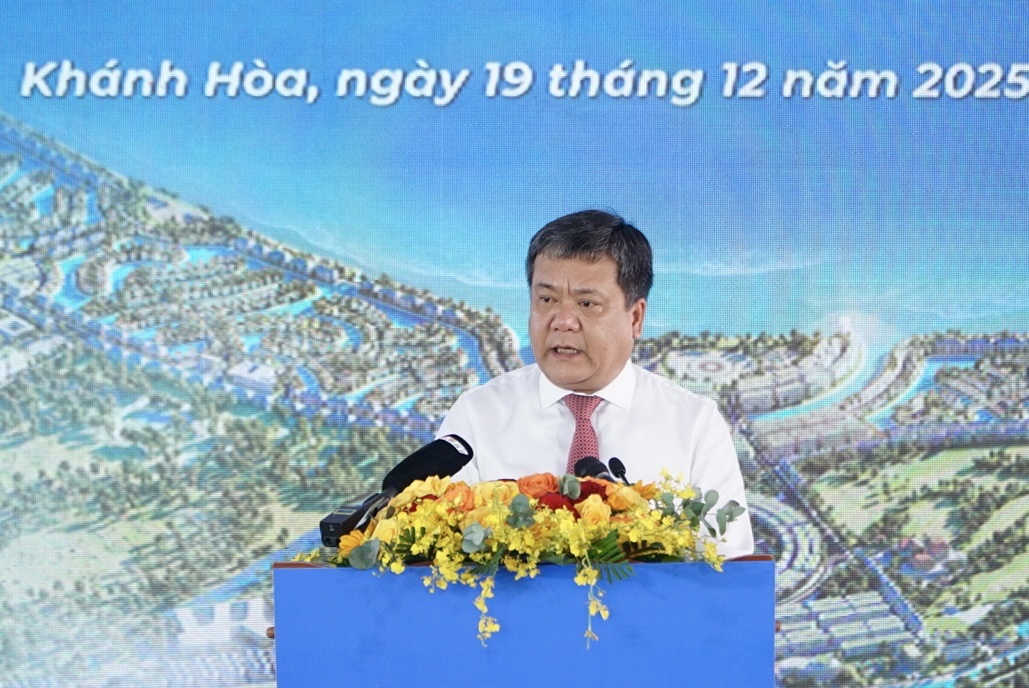 Kh&aacute;nh H&ograve;a khởi c&ocirc;ng, kh&aacute;nh th&agrave;nh 5 c&ocirc;ng tr&igrave;nh chiến lược- Ảnh 2.