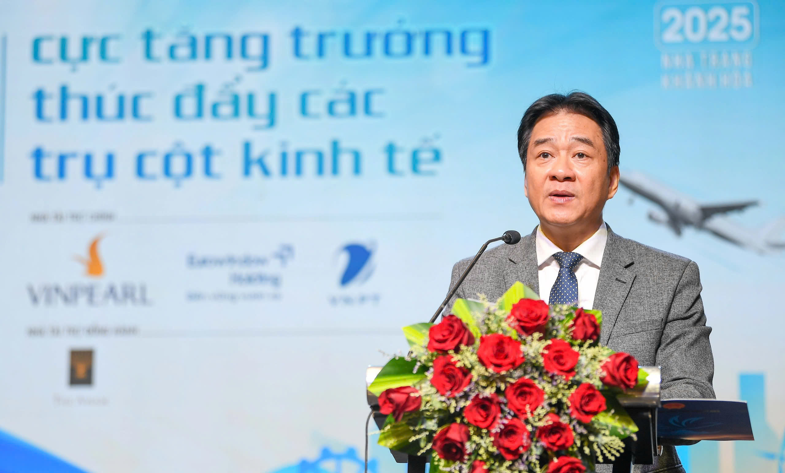 Hạ tầng giao th&ocirc;ng đồng bộ th&uacute;c đẩy du lịch Kh&aacute;nh H&ograve;a th&agrave;nh cực tăng trưởng- Ảnh 1.