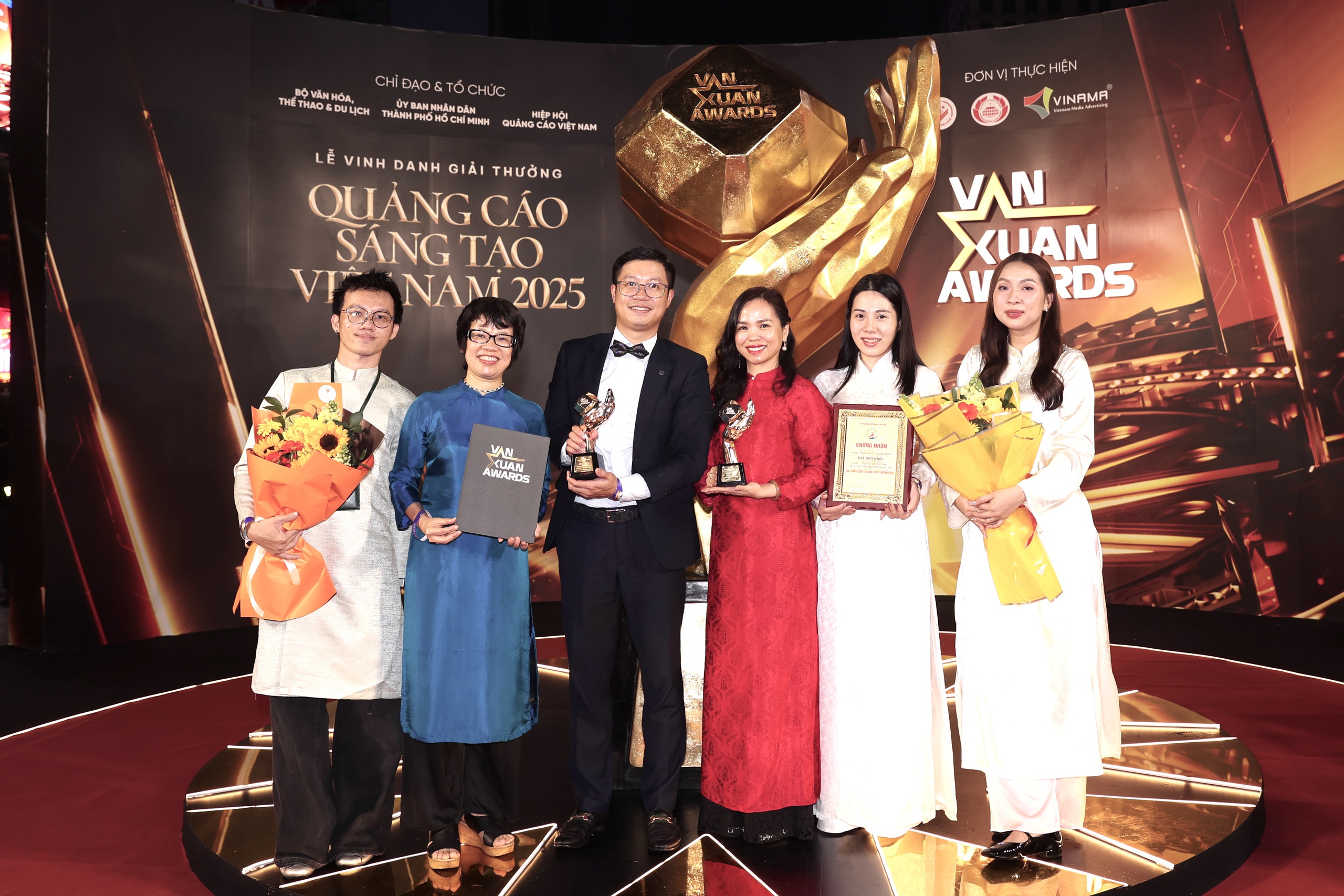 Vietnam Airlines được vinh danh tại Lễ trao giải Quảng c&aacute;o s&aacute;ng tạo - Vạn Xu&acirc;n Awards 2025- Ảnh 4.