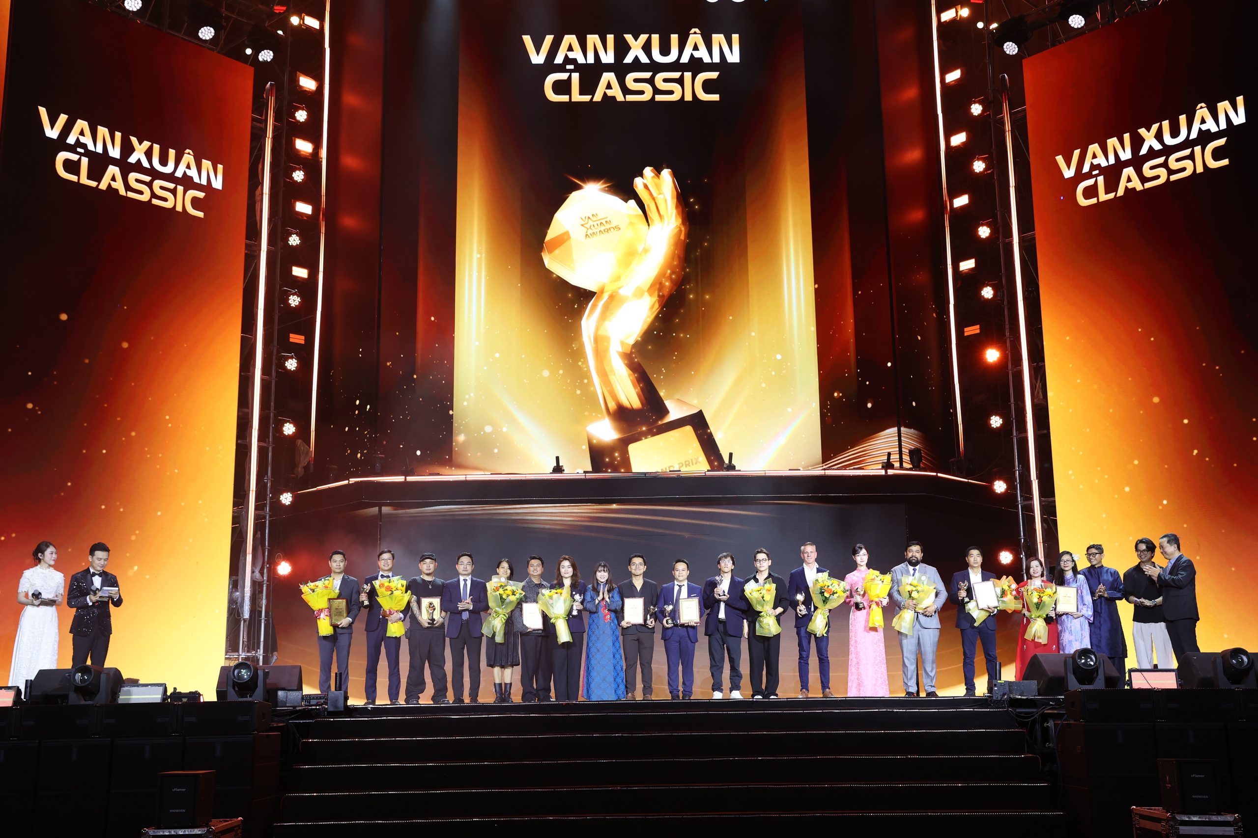 Vietnam Airlines được vinh danh tại Lễ trao giải Quảng c&aacute;o s&aacute;ng tạo - Vạn Xu&acirc;n Awards 2025- Ảnh 3.