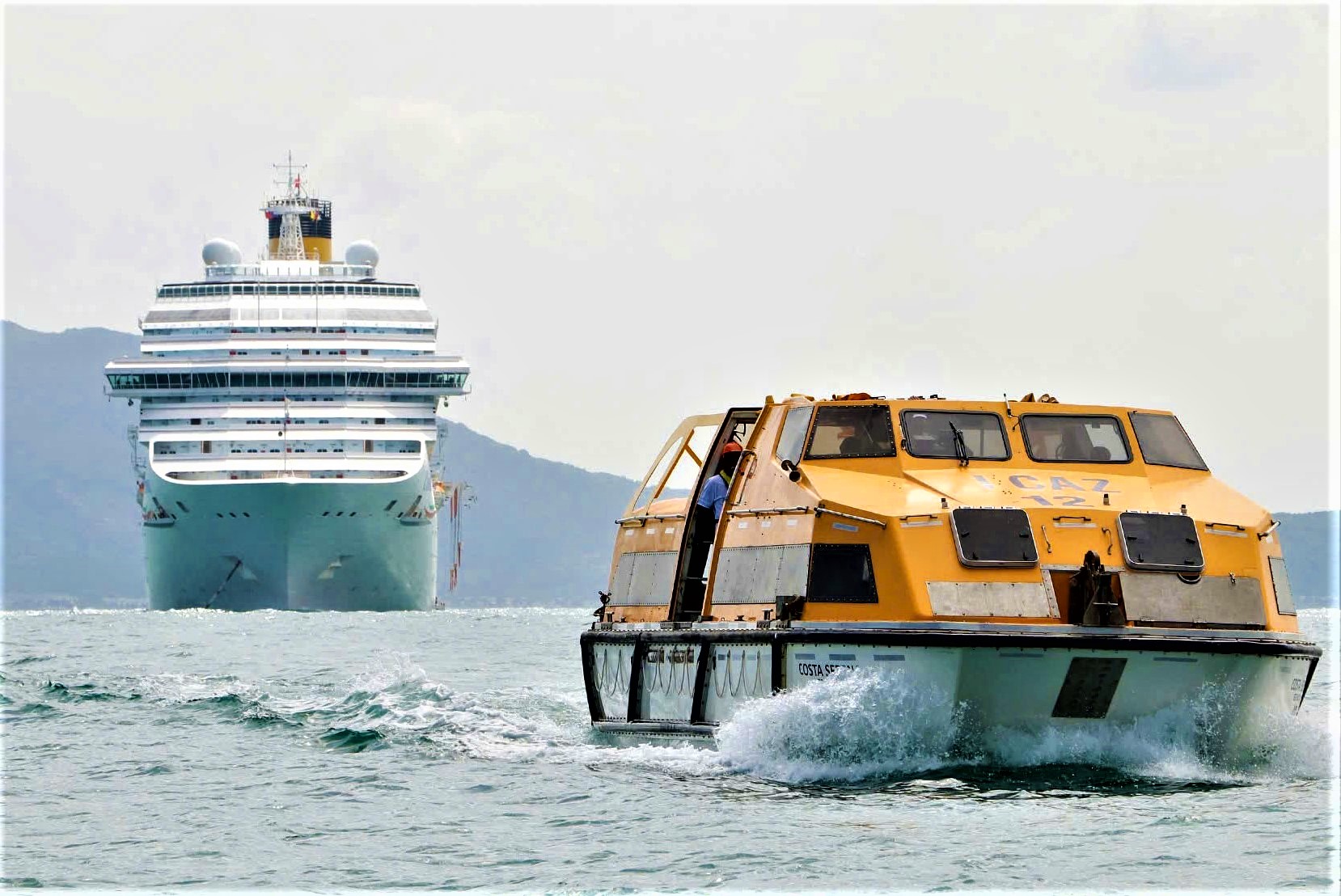 Bảo đảm trật tự an toàn, an ninh hàng hải trong dịp lễ, Tết- Ảnh 2. Bảo đảm trật tự an toàn, an ninh hàng hải trong dịp lễ, Tết- Ảnh 2.