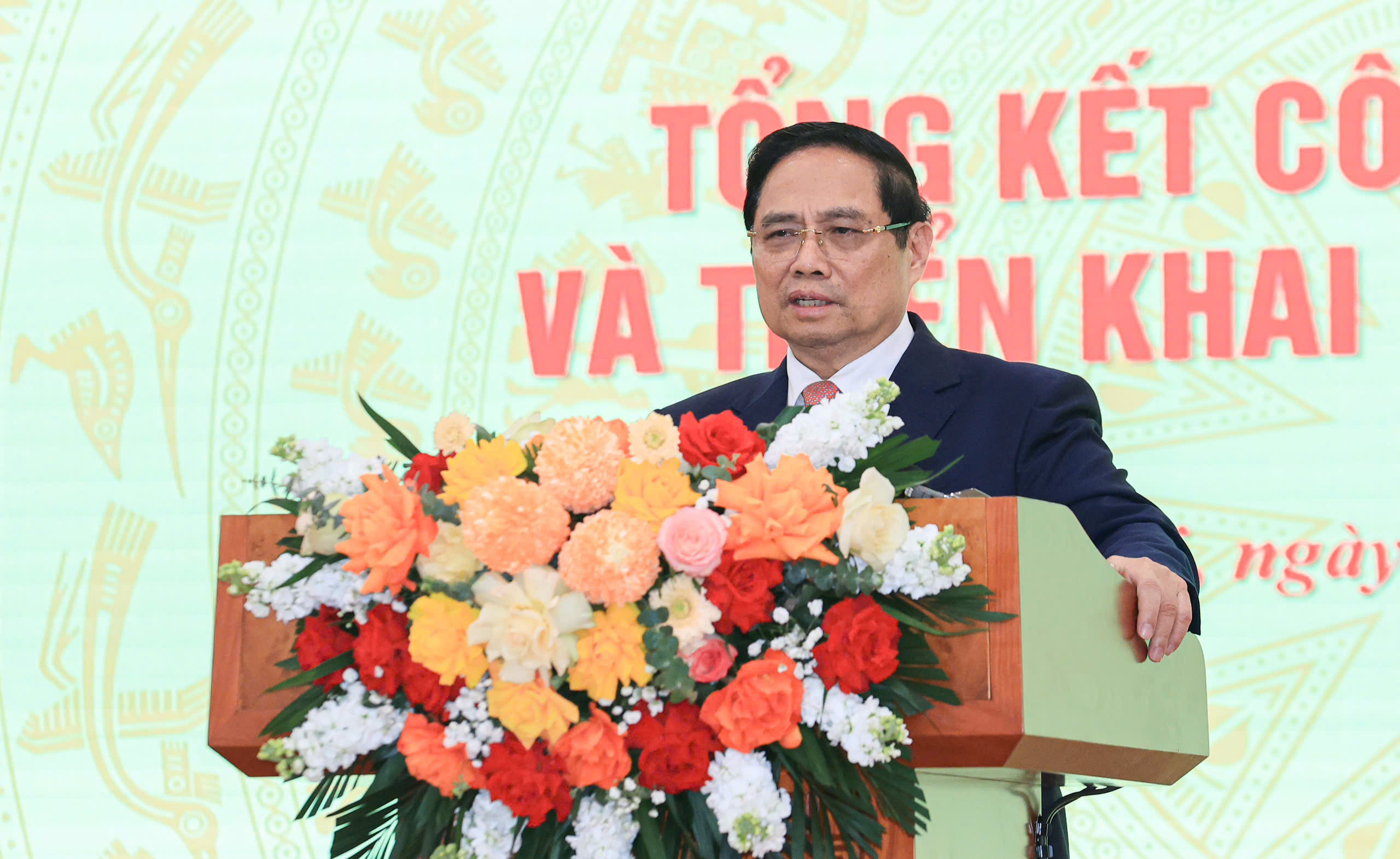 Thủ tướng: Bộ Xây dựng thực hiện “5 bảo đảm, 6 đột phá” để đạt kết quả cao hơn- Ảnh 1. Thủ tướng: Bộ Xây dựng thực hiện “5 bảo đảm, 6 đột phá” để đạt kết quả cao hơn- Ảnh 1.