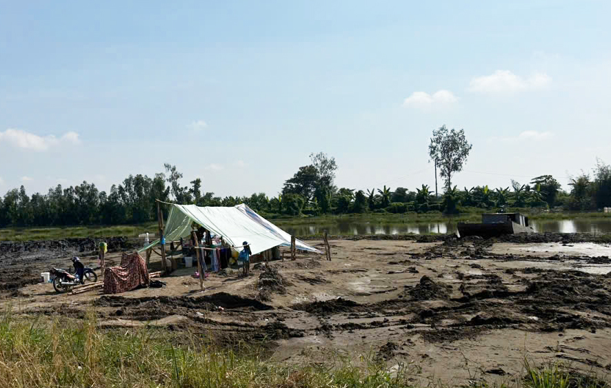 Người d&acirc;n phấn khởi ng&agrave;y đầu cao tốc Cần Thơ - Hậu Giang đưa v&agrave;o khai th&aacute;c- Ảnh 6.