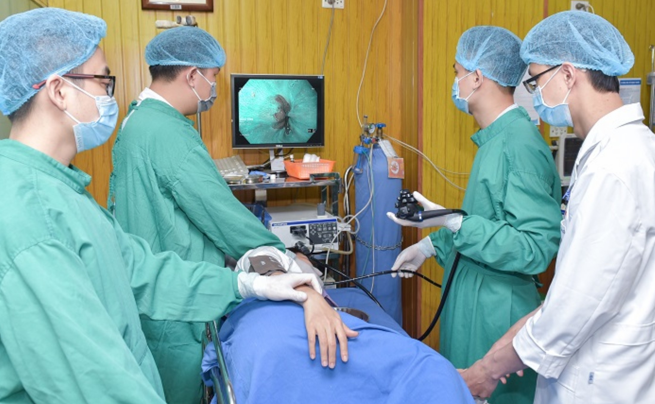 Bất ngờ nguy&ecirc;n nh&acirc;n g&acirc;y lo&eacute;t thực quản- Ảnh 1.