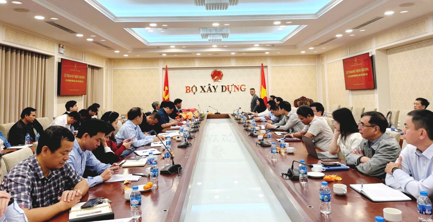Cục Kết cấu hạ tầng xây dựng: Hoàn thành 3 chỉ tiêu hạ tầng, tăng tốc “đường băng” thể chế- Ảnh 2. Cục Kết cấu hạ tầng xây dựng: Hoàn thành 3 chỉ tiêu hạ tầng, tăng tốc “đường băng” thể chế- Ảnh 2.