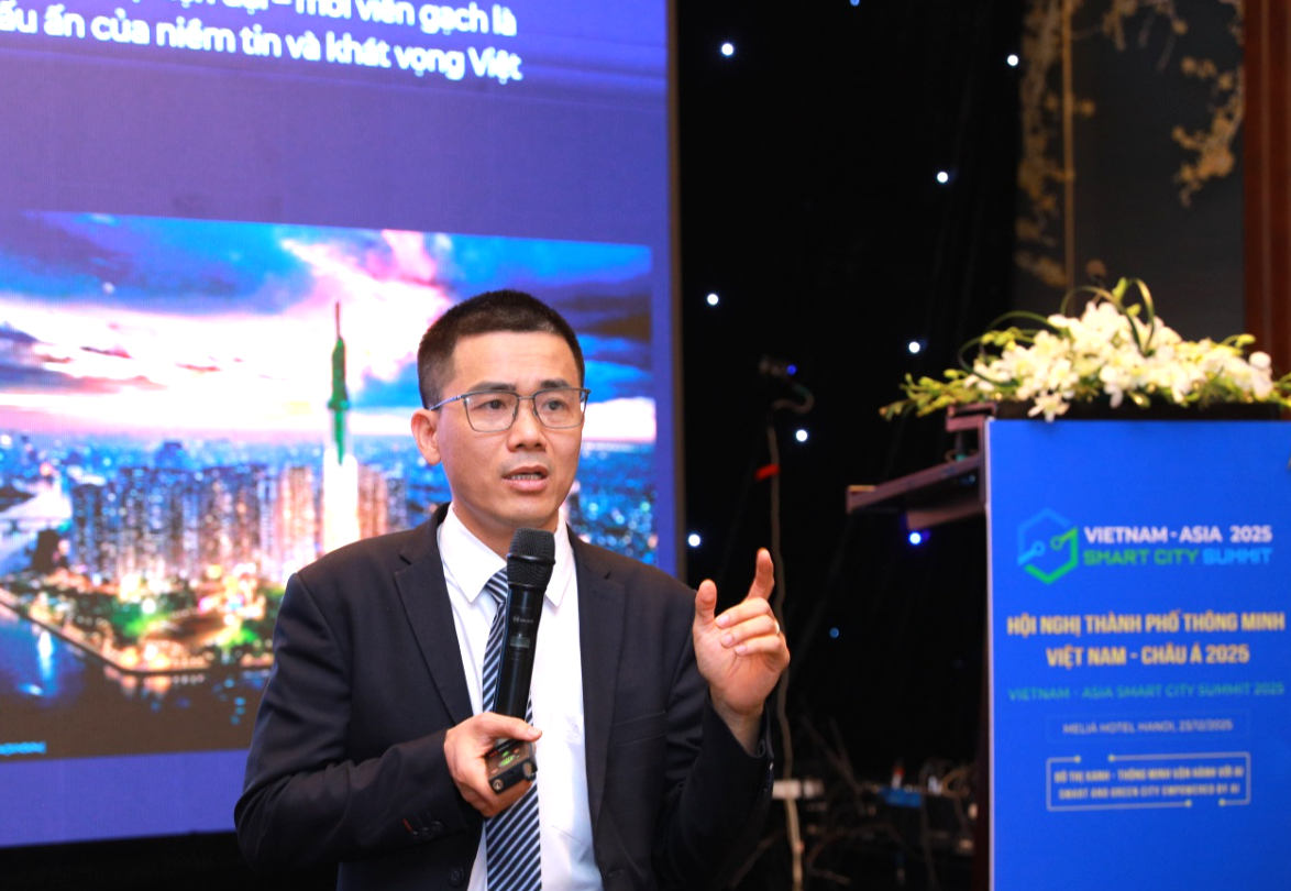 &Ocirc;ng Trần Đ&igrave;nh T&ugrave;ng, Chủ tịch Hội kỹ sư x&acirc;y dựng Việt Nam đ&aacute;nh gi&aacute; Việt Nam c&oacute; tiềm năng lớn để ph&aacute;t triển ng&agrave;nh c&ocirc;ng nghiệp đ&ocirc; thị th&ocirc;ng minh.