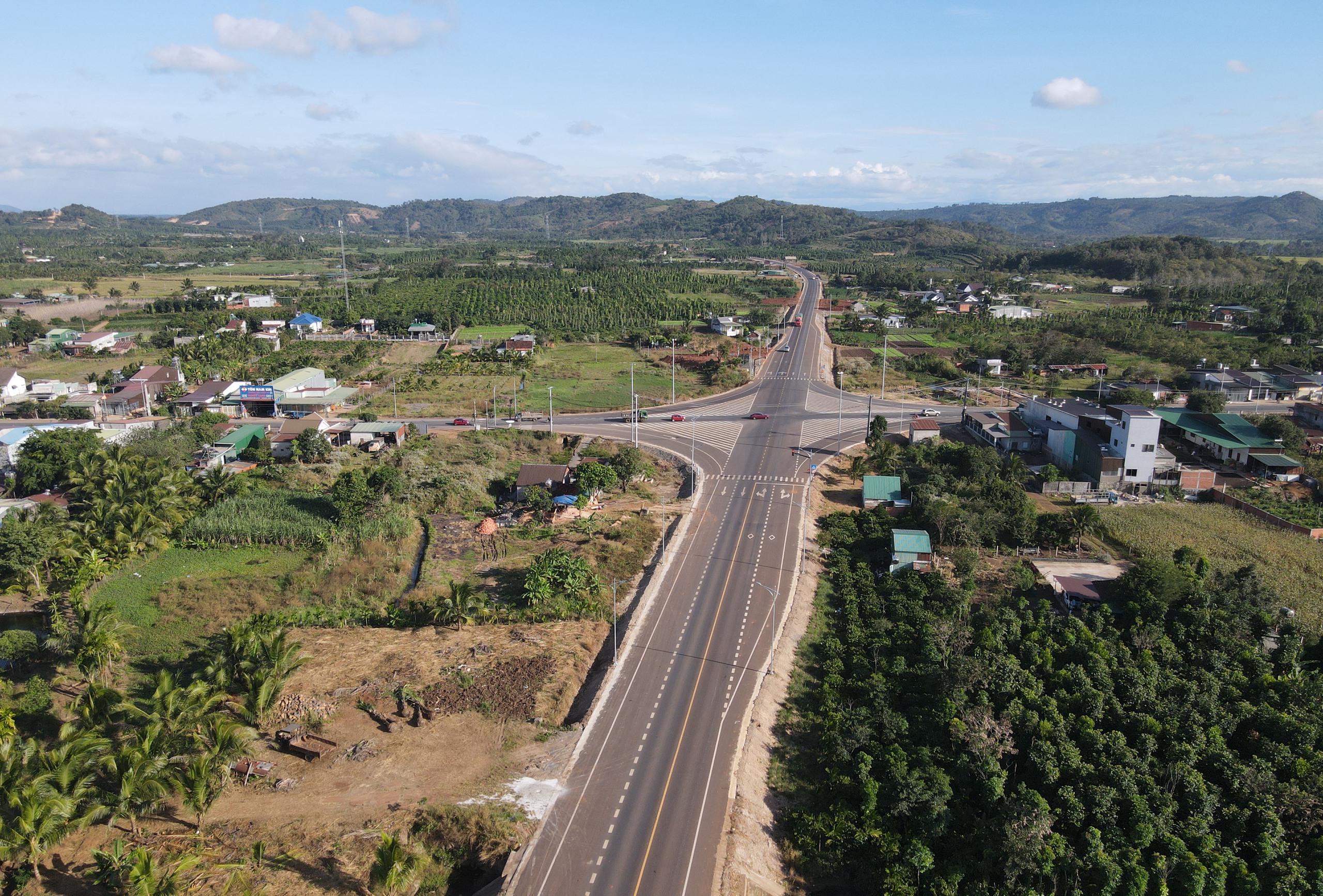 Đắk Lắk: Sẵn s&agrave;ng đưa dự &aacute;n hơn 1.800 tỷ đồng v&agrave;o khai th&aacute;c sau nhiều lần gia hạn tiến độ- Ảnh 8.