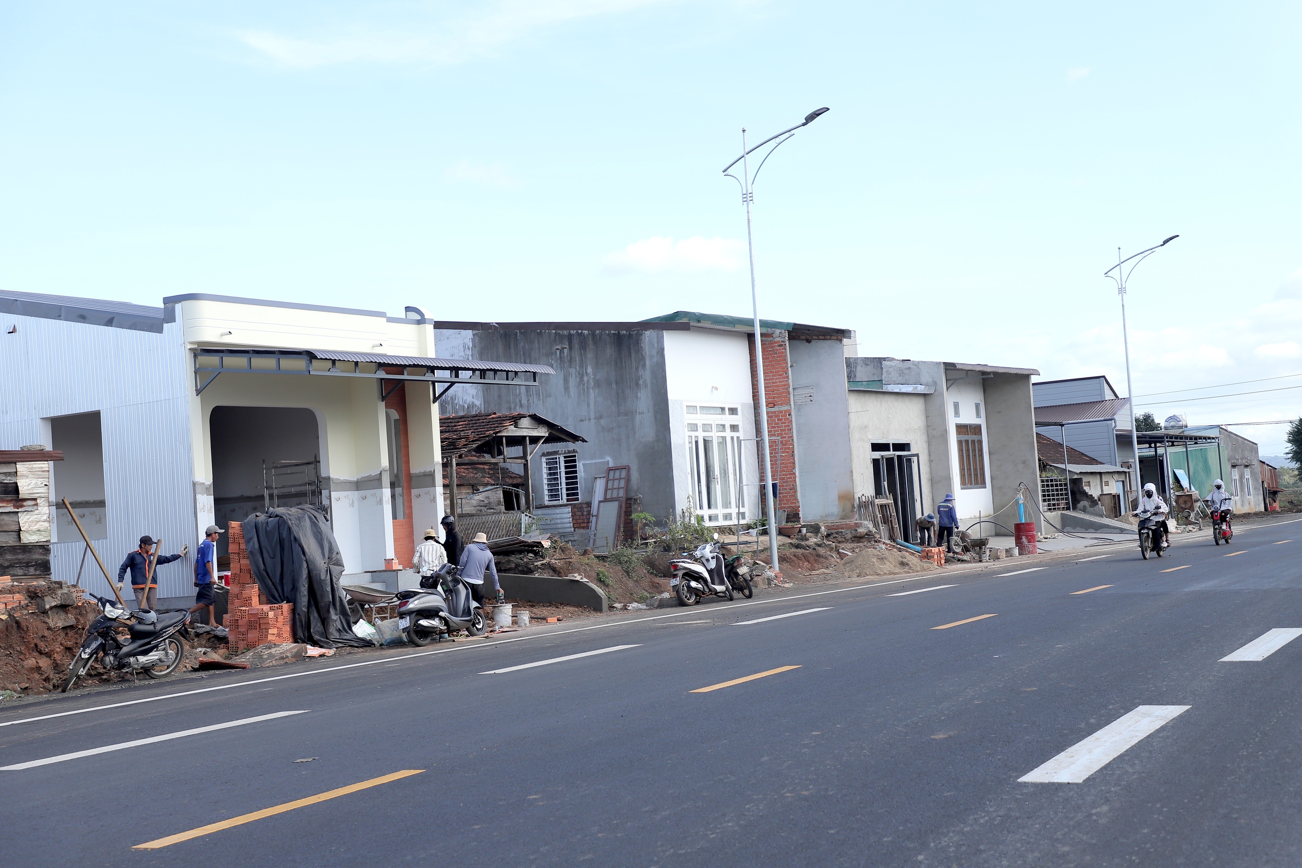 Đắk Lắk: Sẵn s&agrave;ng đưa dự &aacute;n hơn 1.800 tỷ đồng v&agrave;o khai th&aacute;c sau nhiều lần gia hạn tiến độ- Ảnh 7.