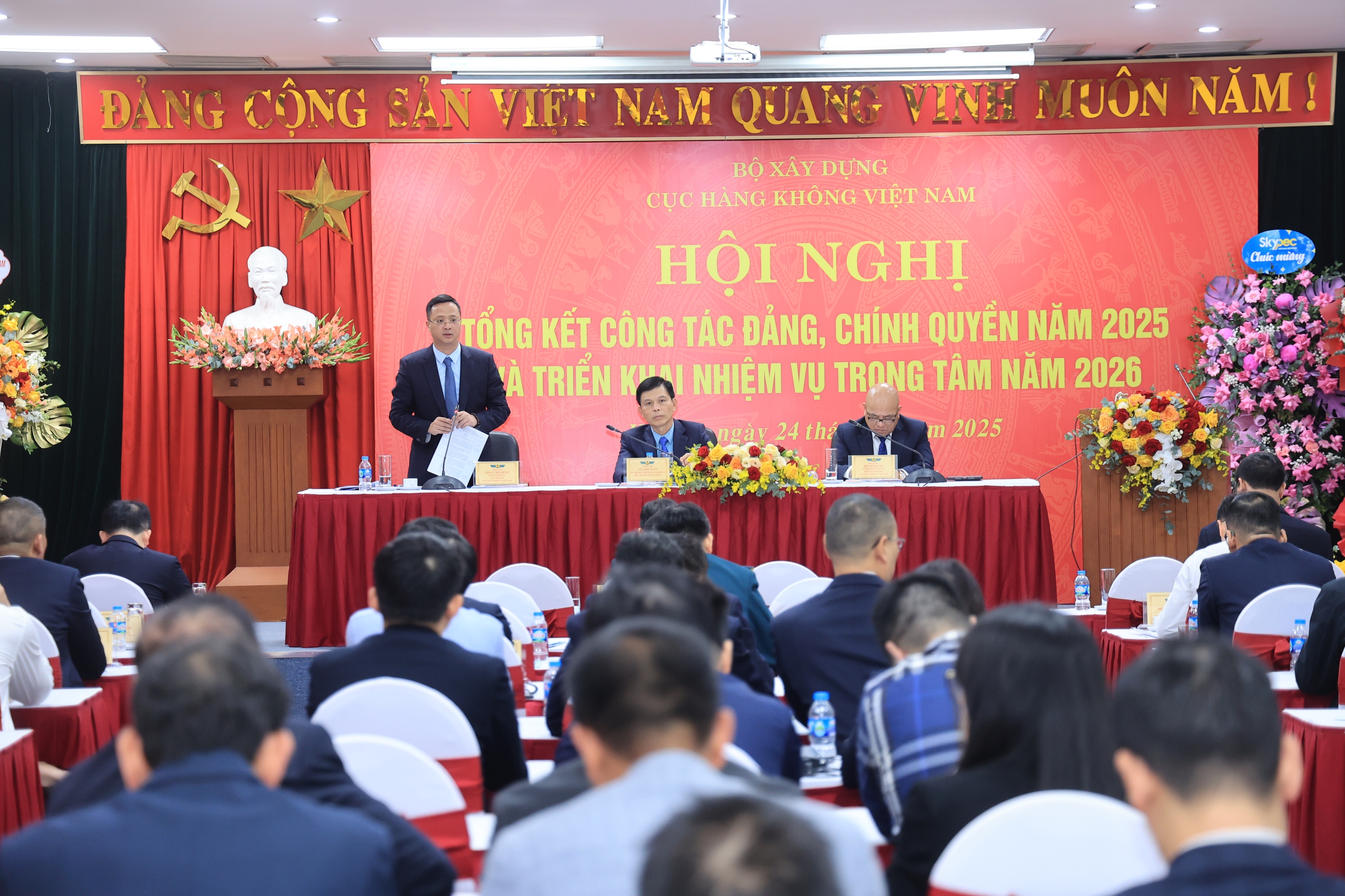 Thứ trưởng L&ecirc; Anh Tuấn: Đẩy mạnh chuyển đổi số, đơn giản h&oacute;a thủ tục h&agrave;nh ch&iacute;nh h&agrave;ng kh&ocirc;ng- Ảnh 4.