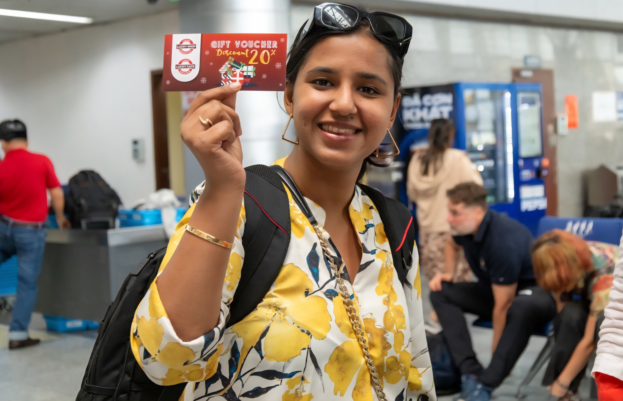 Tưng bừng kh&ocirc;ng kh&iacute; Gi&aacute;ng sinh, ch&agrave;o đ&oacute;n năm mới tại Cảng h&agrave;ng kh&ocirc;ng quốc tế Đ&agrave; Nẵng- Ảnh 5.