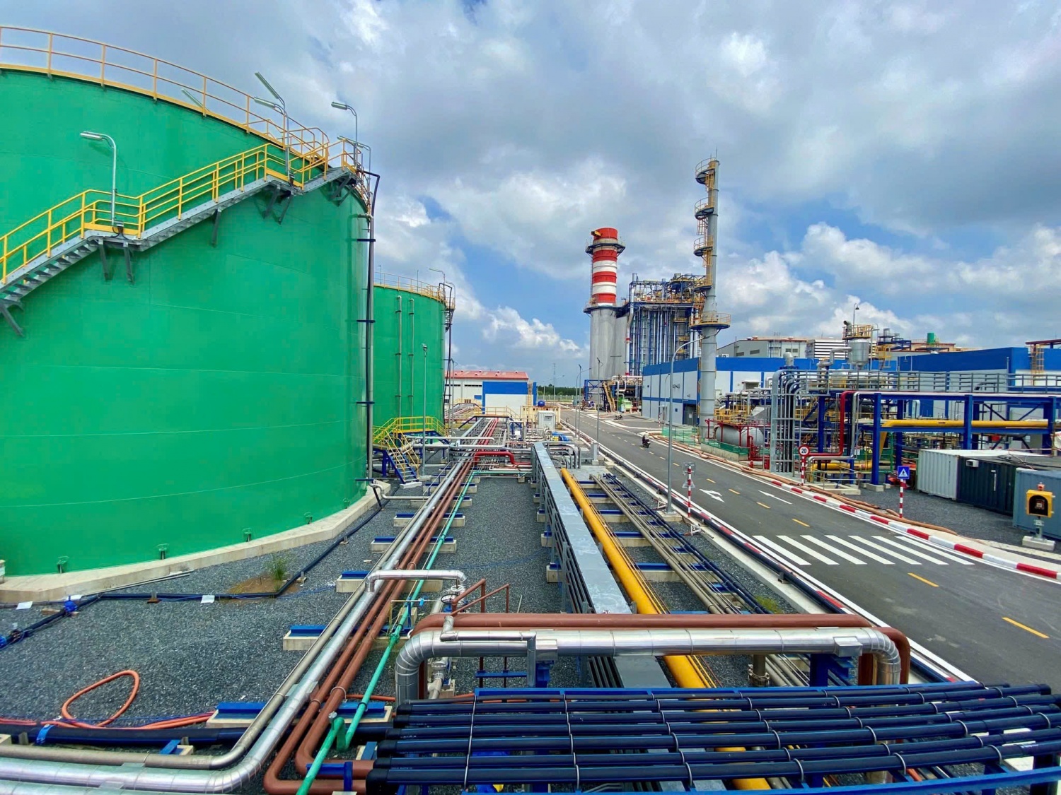 Nhà máy Điện Nhơn Trạch 3 và 4 - cầu nối chiến lược của chuyển dịch năng lượng- Ảnh 1. Nhà máy Điện Nhơn Trạch 3 và 4 - cầu nối chiến lược của chuyển dịch năng lượng- Ảnh 1.