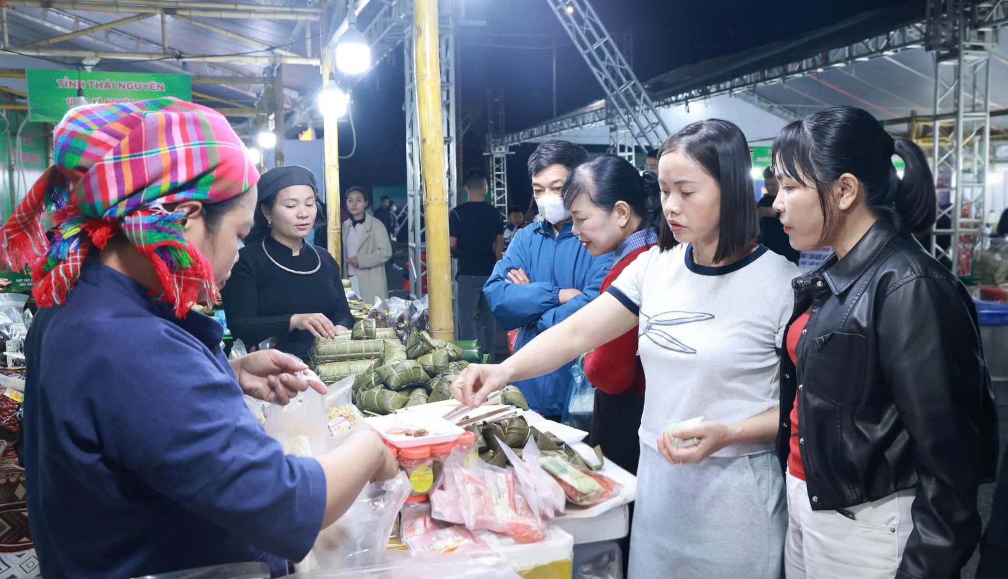 Festival n&ocirc;ng sản, OCOP Th&aacute;i Nguy&ecirc;n 2025 th&uacute;c đẩy li&ecirc;n kết thị trường- Ảnh 2.