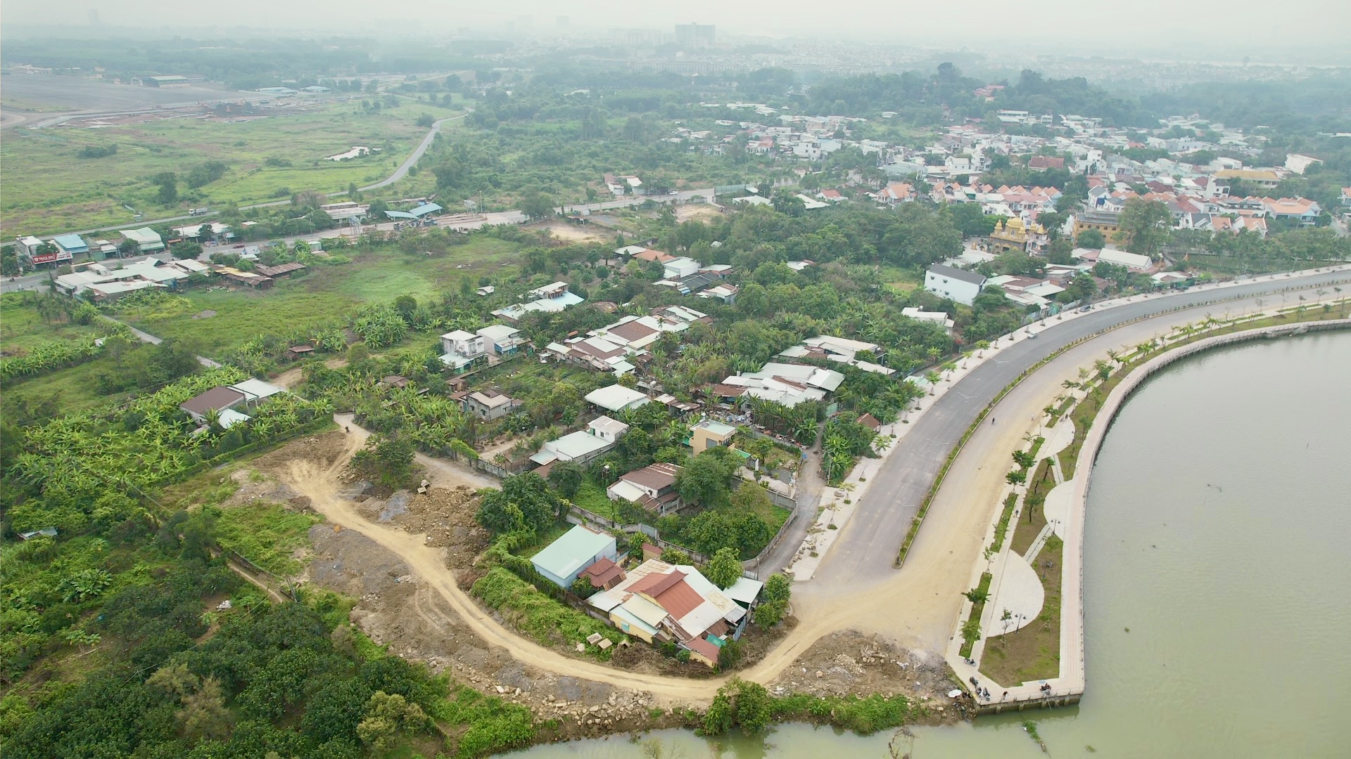 Diện mạo trục cảnh quan 2.000 tỷ đồng dài hơn 5km uốn lượn ven sông Đồng Nai- Ảnh 9. Diện mạo trục cảnh quan 2.000 tỷ đồng dài hơn 5km uốn lượn ven sông Đồng Nai- Ảnh 9.