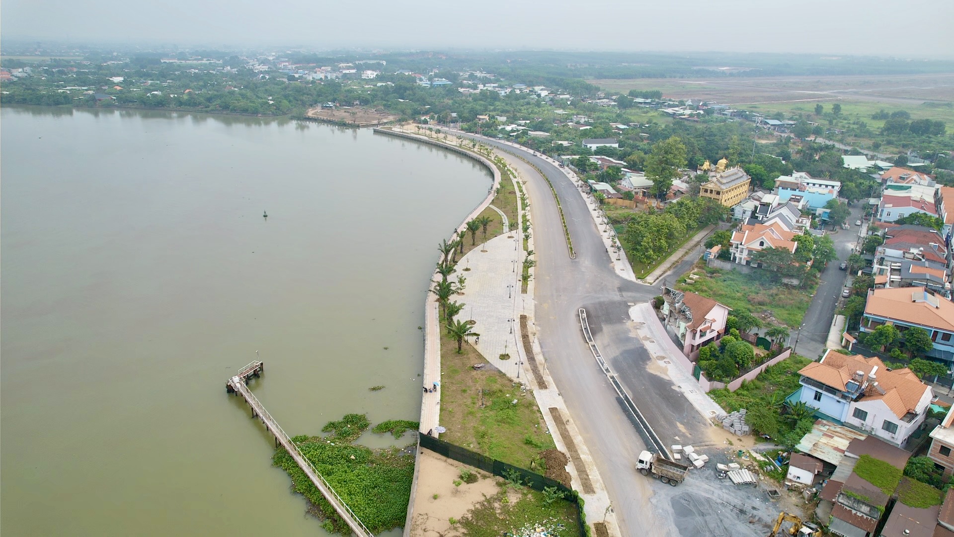 Diện mạo trục cảnh quan 2.000 tỷ đồng dài hơn 5km uốn lượn ven sông Đồng Nai- Ảnh 2. Diện mạo trục cảnh quan 2.000 tỷ đồng dài hơn 5km uốn lượn ven sông Đồng Nai- Ảnh 2.