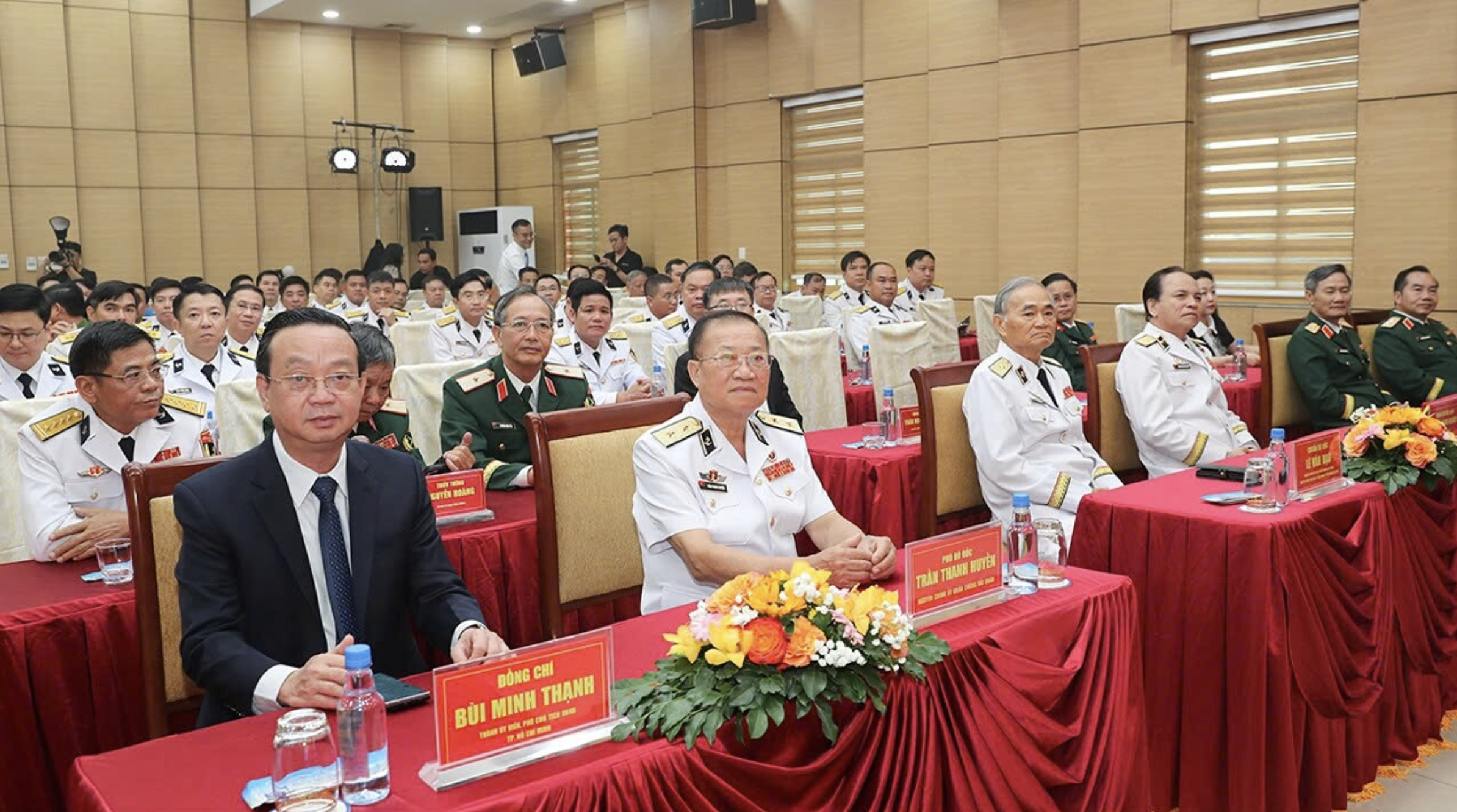 Cảng cạn T&acirc;n Cảng S&oacute;ng Thần đ&oacute;n nhận Hu&acirc;n chương Lao động hạng Nh&igrave;- Ảnh 3.