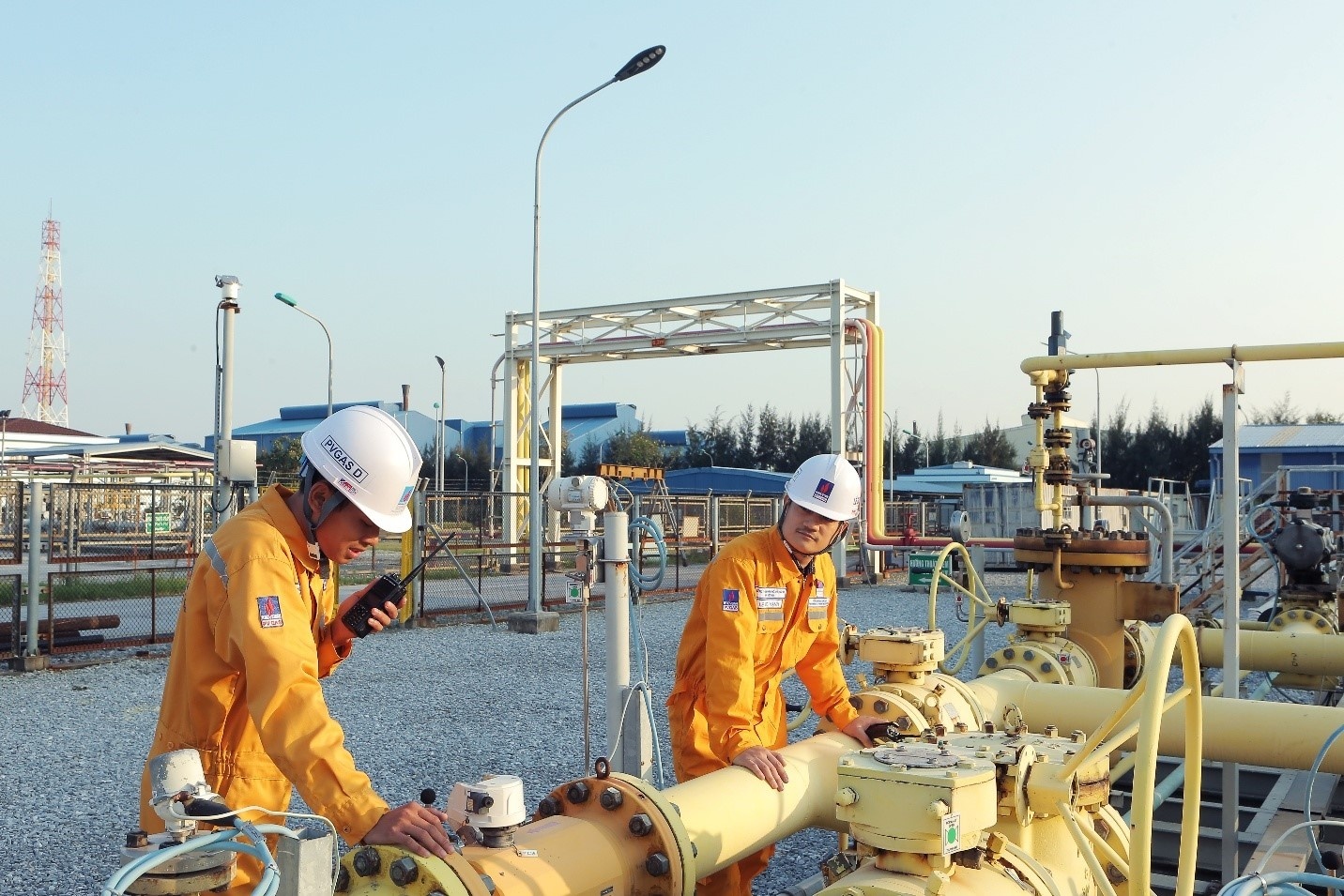 PV GAS D khẳng định đảm bảo nguồn khí thiên nhiên cho khách hàng tiêu thụ- Ảnh 1. https://www.pvn.vn/DataStore/2025/image/12/26/GAS1.jpg