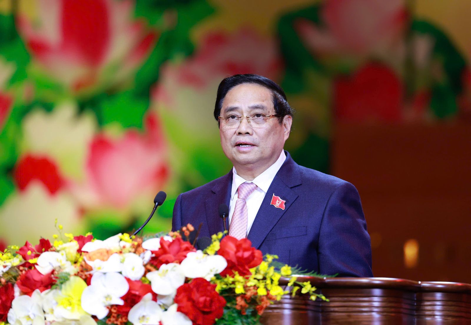 Tôn vinh những "bông hoa đẹp nhất" trong "vườn hoa" thi đua yêu nước- Ảnh 4. Tôn vinh những "bông hoa đẹp nhất" trong "vườn hoa" thi đua yêu nước- Ảnh 4.