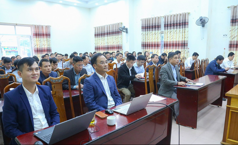 Hà Tĩnh: Tháo gỡ "điểm nghẽn" giao thông, xây dựng ở cấp xã sau sáp nhập- Ảnh 3. Hà Tĩnh: Tháo gỡ "điểm nghẽn" giao thông, xây dựng ở cấp xã sau sáp nhập- Ảnh 3.