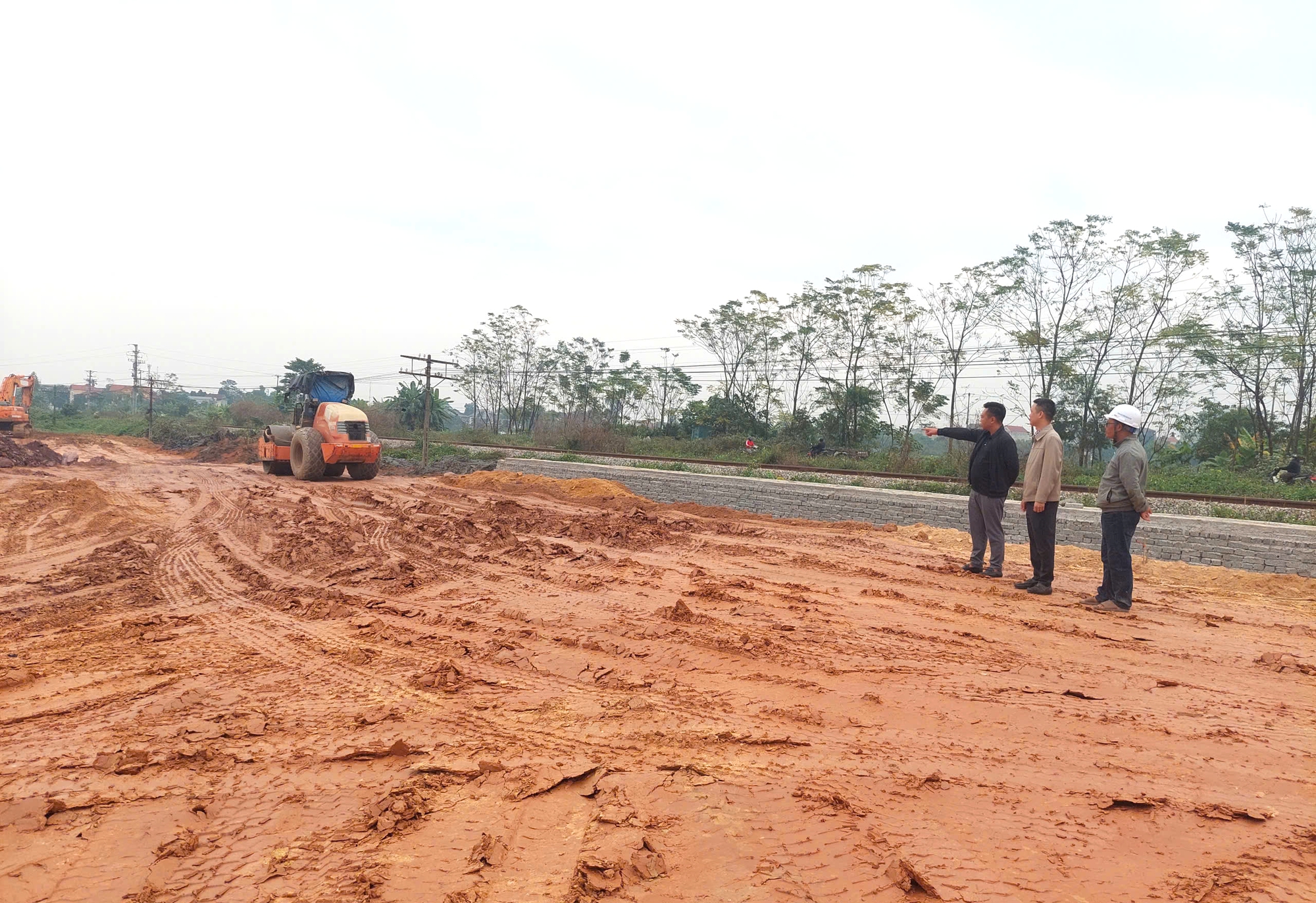 Gỡ n&uacute;t thắt mặt bằng gi&uacute;p Ph&uacute; Thọ tăng tốc giải ng&acirc;n đầu tư c&ocirc;ng năm 2025- Ảnh 2.