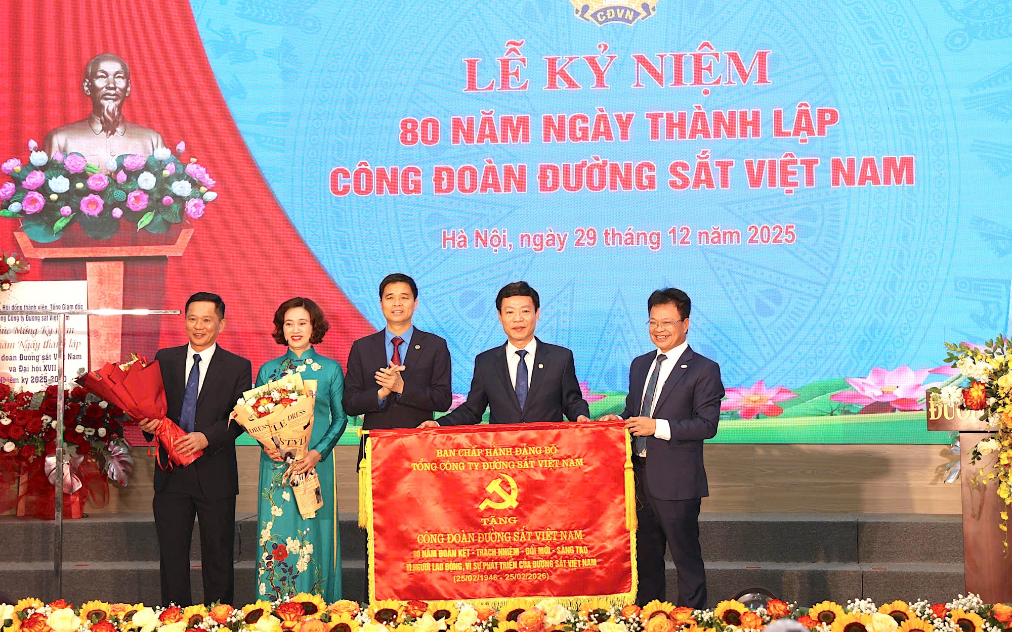 C&ocirc;ng đo&agrave;n Đường sắt Việt Nam kỷ niệm 80 năm th&agrave;nh lập