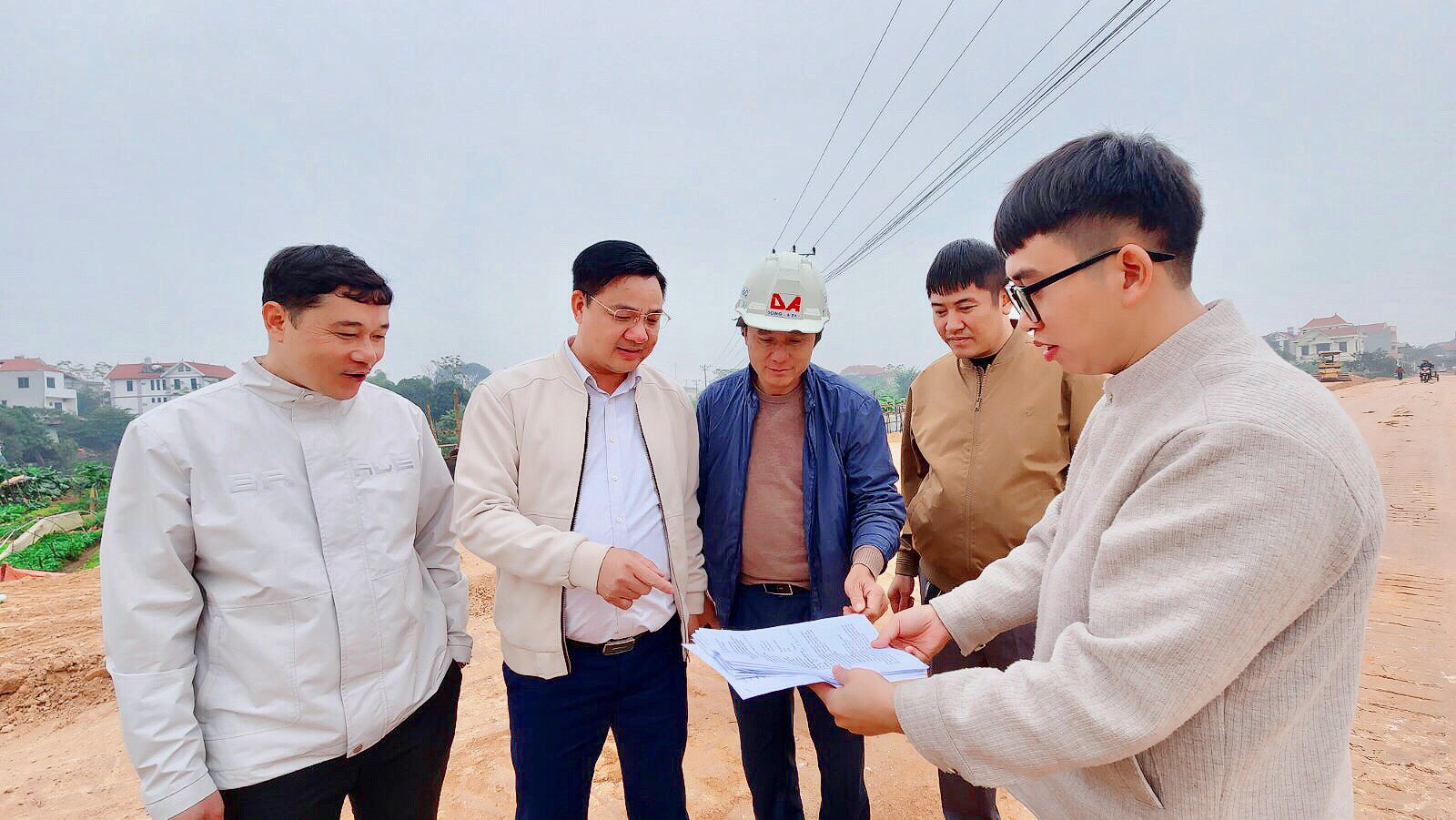 Ph&uacute; Thọ c&aacute;c x&atilde; đẩy mạnh ph&acirc;n bổ, giải ng&acirc;n vốn đầu tư c&ocirc;ng sau s&aacute;p nhập- Ảnh 2.