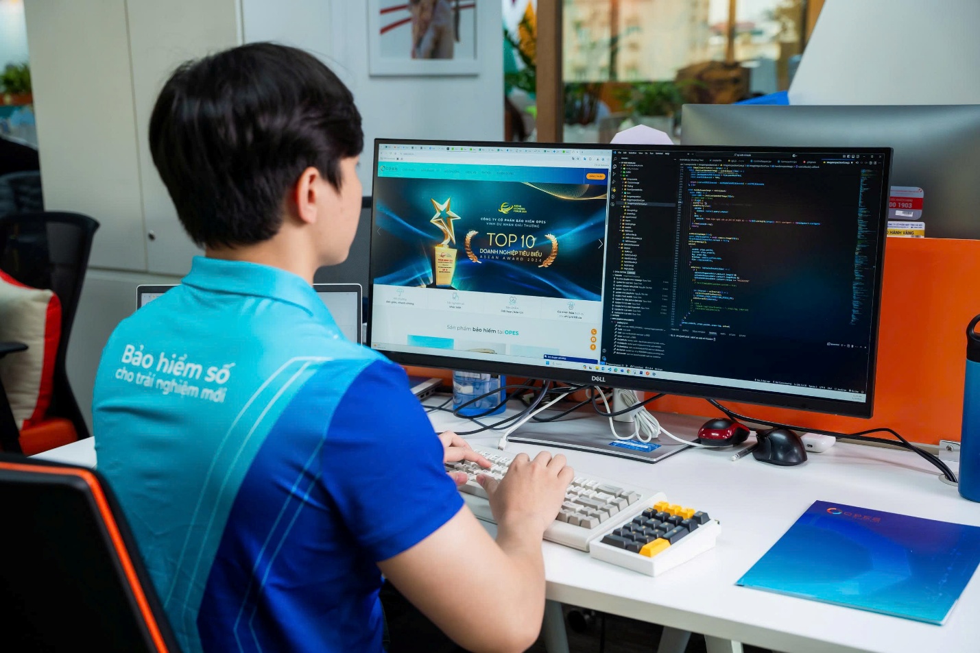 Bảo hiểm số thời AI: Khi tốc độ kh&ocirc;ng thay thế sự thấu cảm- Ảnh 1.