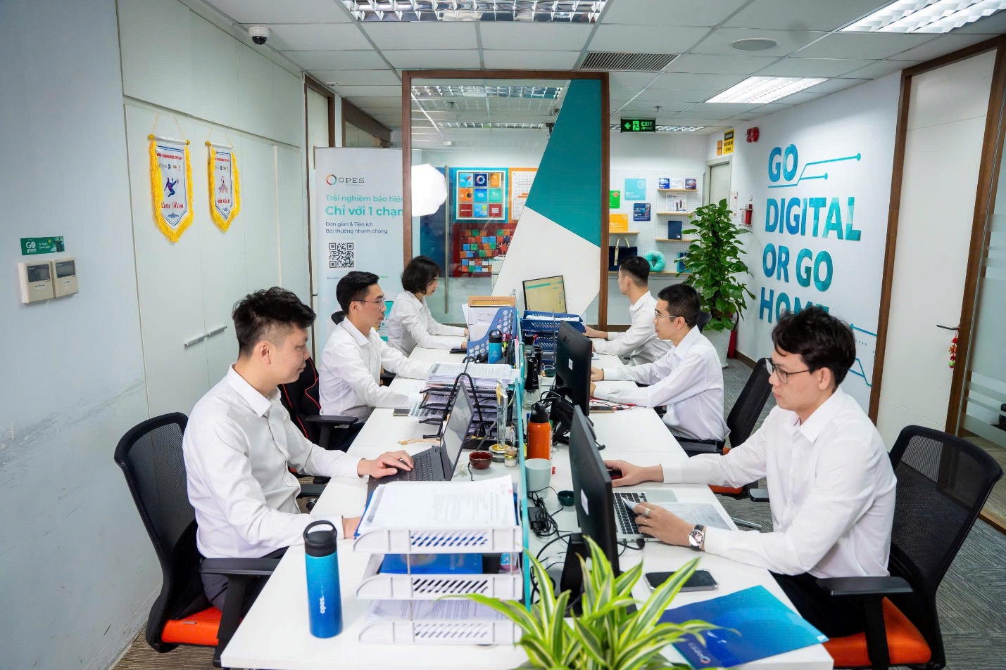 Bảo hiểm số thời AI: Khi tốc độ kh&ocirc;ng thay thế sự thấu cảm- Ảnh 3.