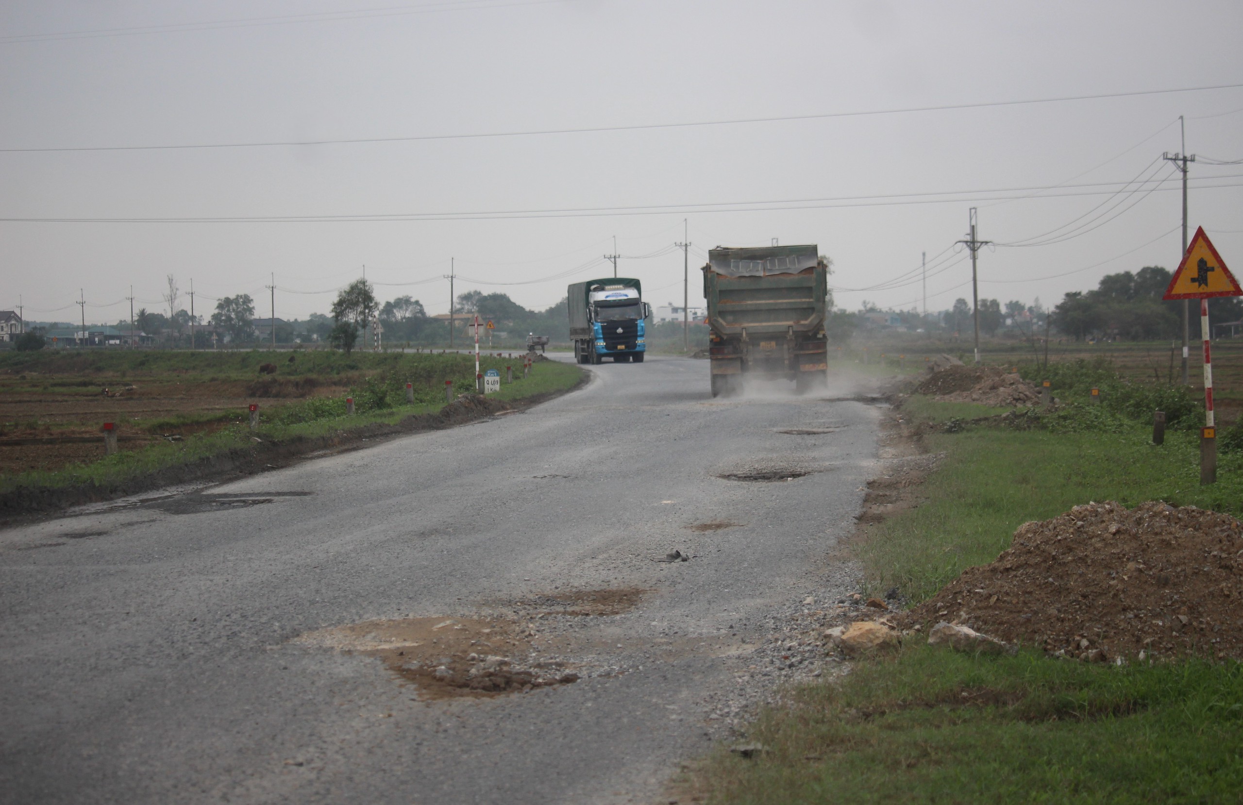Tuyến tỉnh lộ huyết mạch ở Quảng Trị hư hỏng nặng được đầu tư sửa chữa thế n&agrave;o?- Ảnh 3.