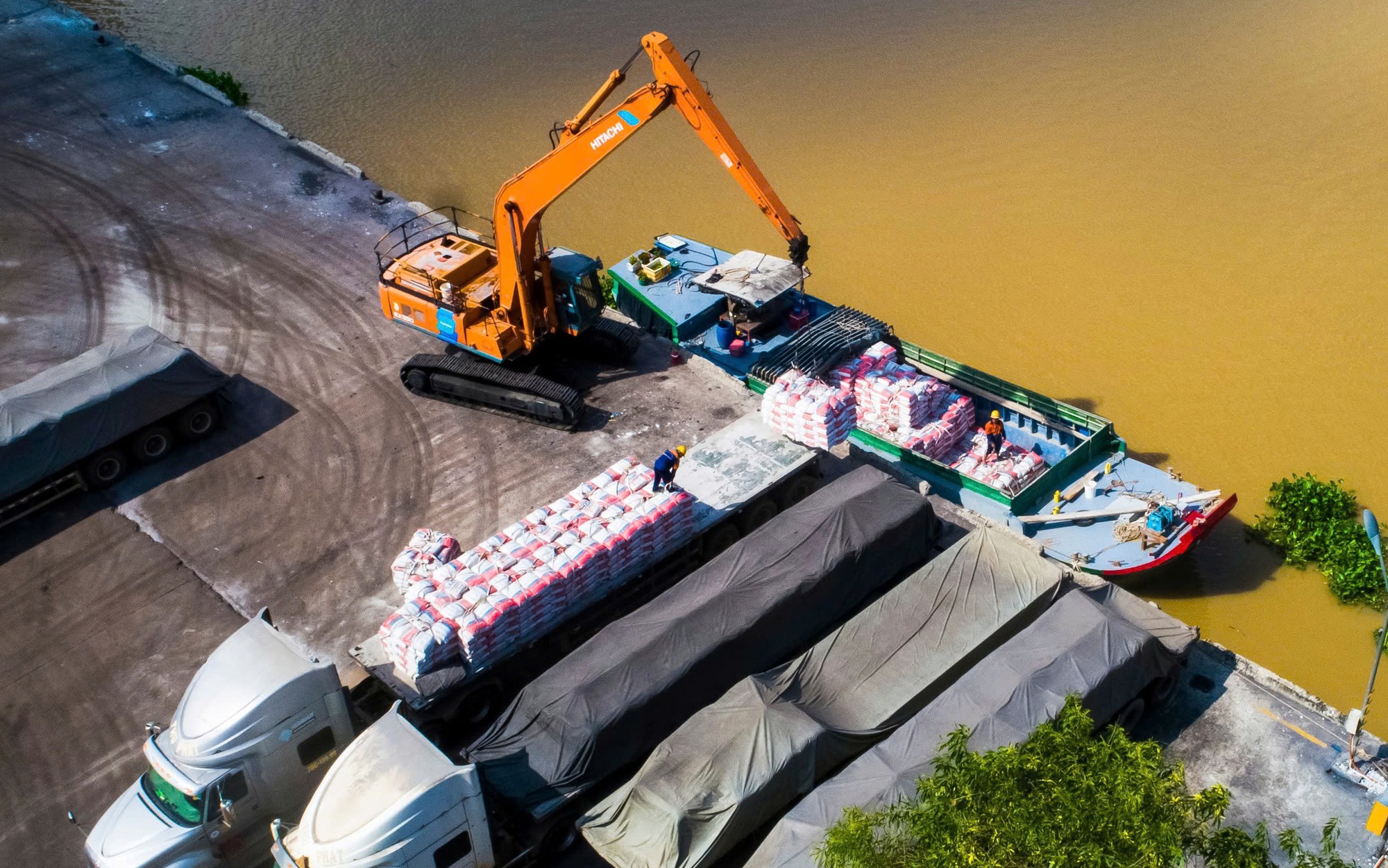 Thị trường vật liệu 'tho&aacute;t đ&aacute;y', sản lượng tăng với t&iacute;n hiệu t&iacute;ch cực