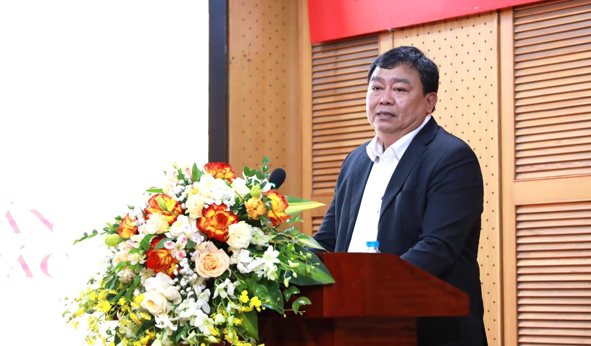 Đề xuất bỏ quy định ph&acirc;n hạng đăng kiểm vi&ecirc;n, thay bằng tập huấn bắt buộc- Ảnh 1.