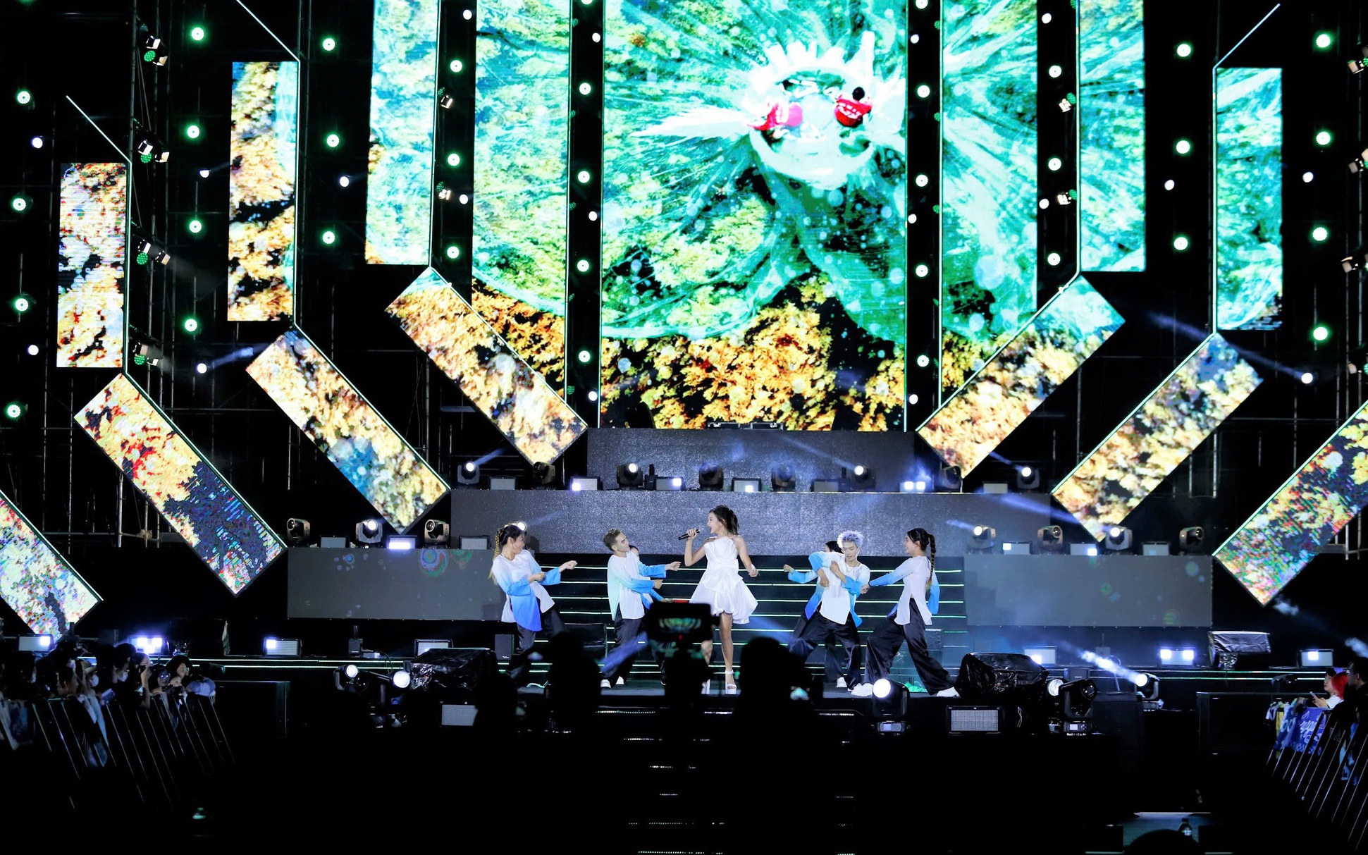 Gia Lai bừng s&aacute;ng đ&ecirc;m Countdown 2026, khởi đầu Năm Du lịch quốc gia