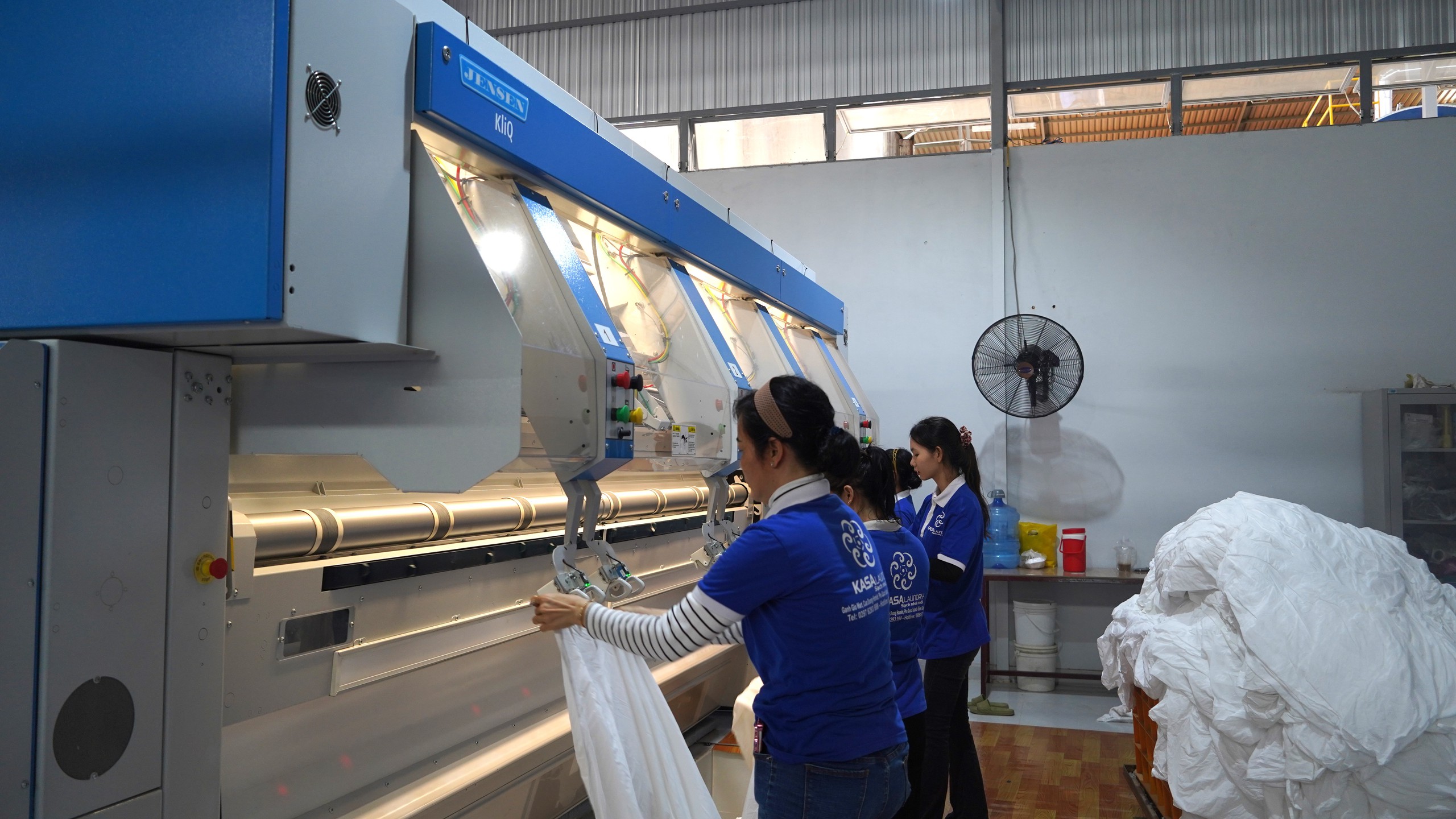 Người dân, doanh nghiệp đặc khu Phú Quốc "chia lửa" cùng ngành Điện- Ảnh 1. Người dân, doanh nghiệp đặc khu Phú Quốc "chia lửa" cùng ngành Điện- Ảnh 1.